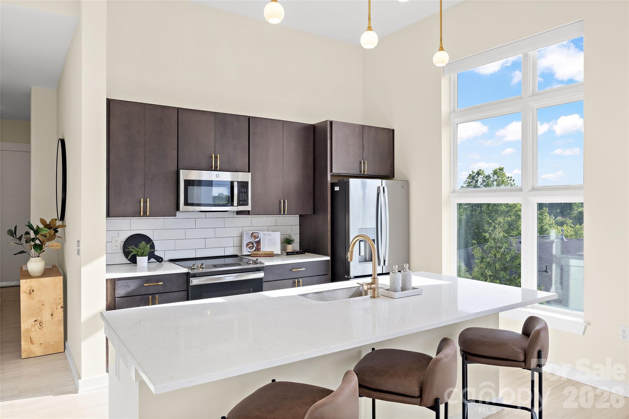 3630 N Davidson Street Unit: 4407