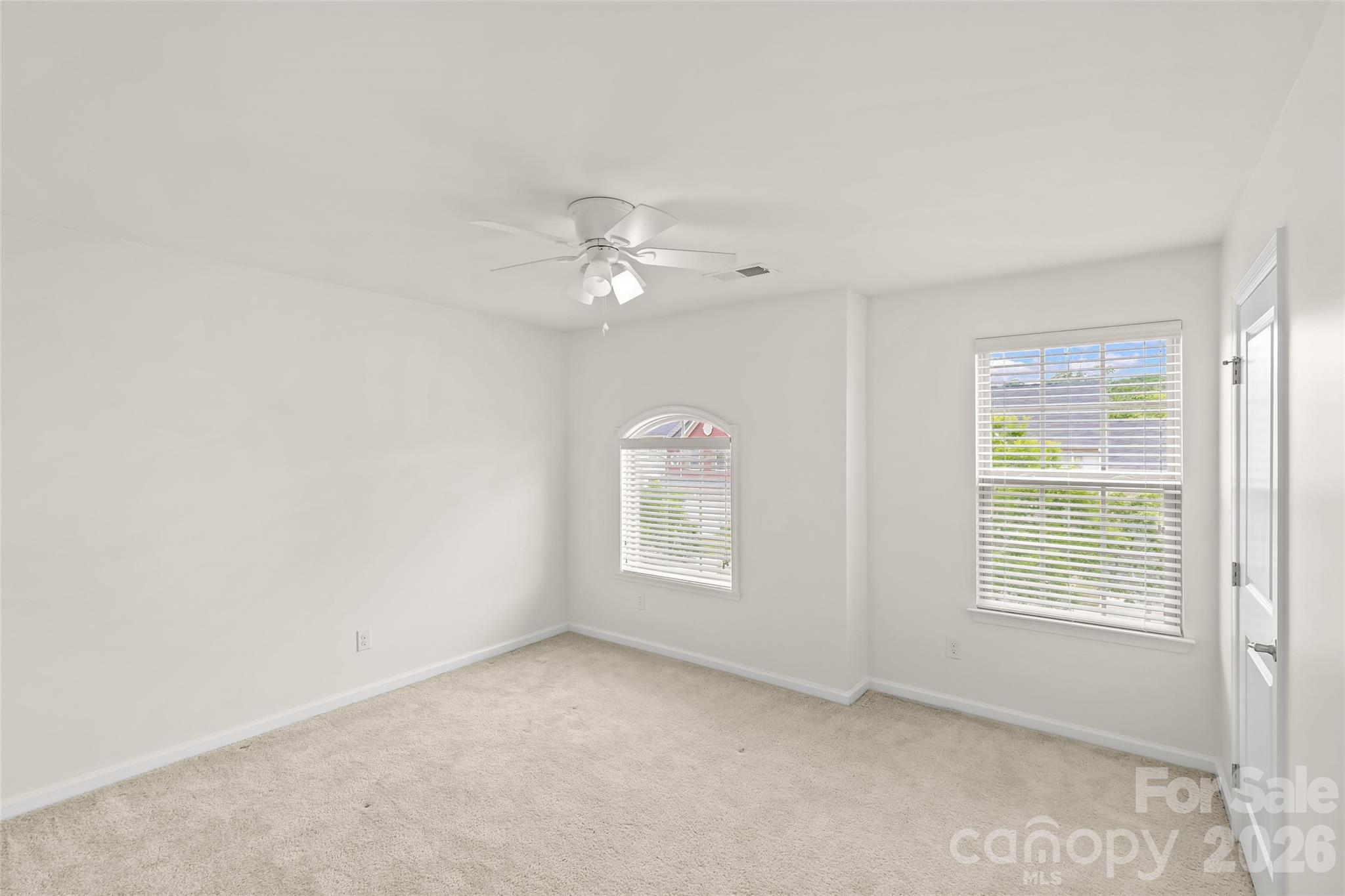 2435 Alyssa Lane