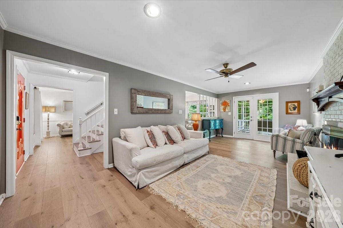 14004 Maple Hollow Lane