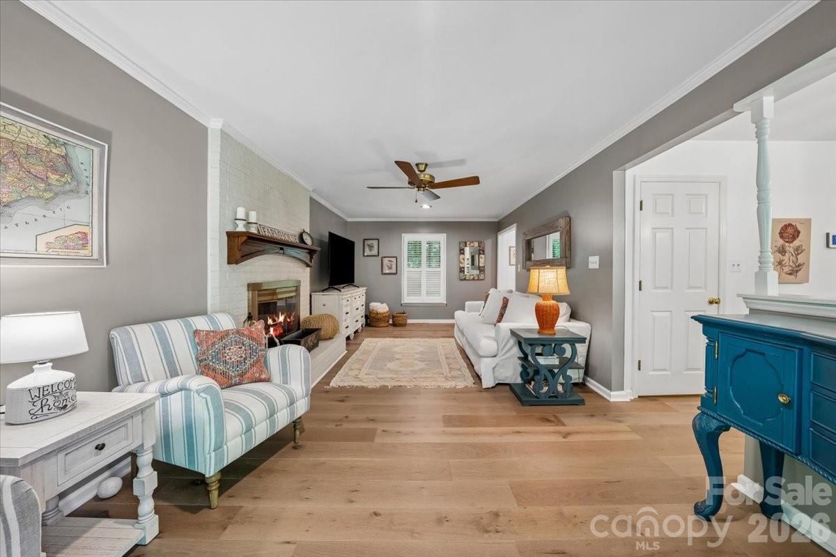 14004 Maple Hollow Lane