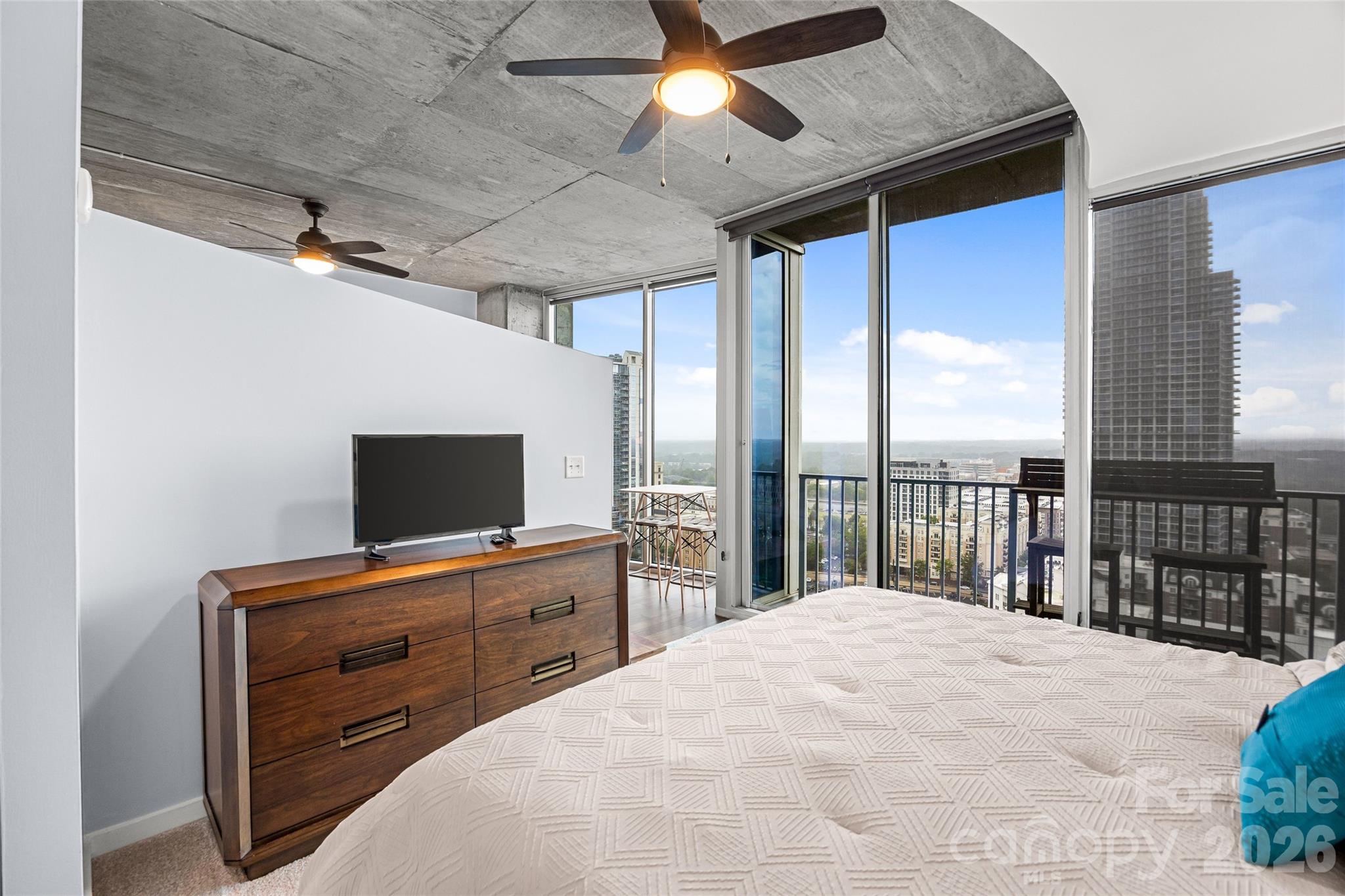 210 N Church Street Unit: 2006