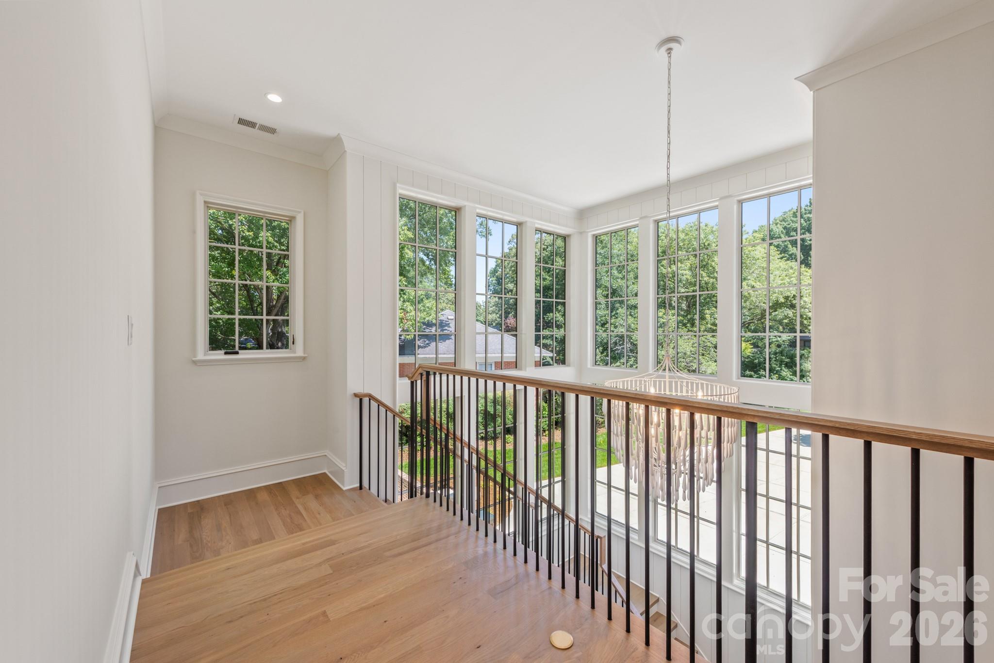 5555 Lansing Drive