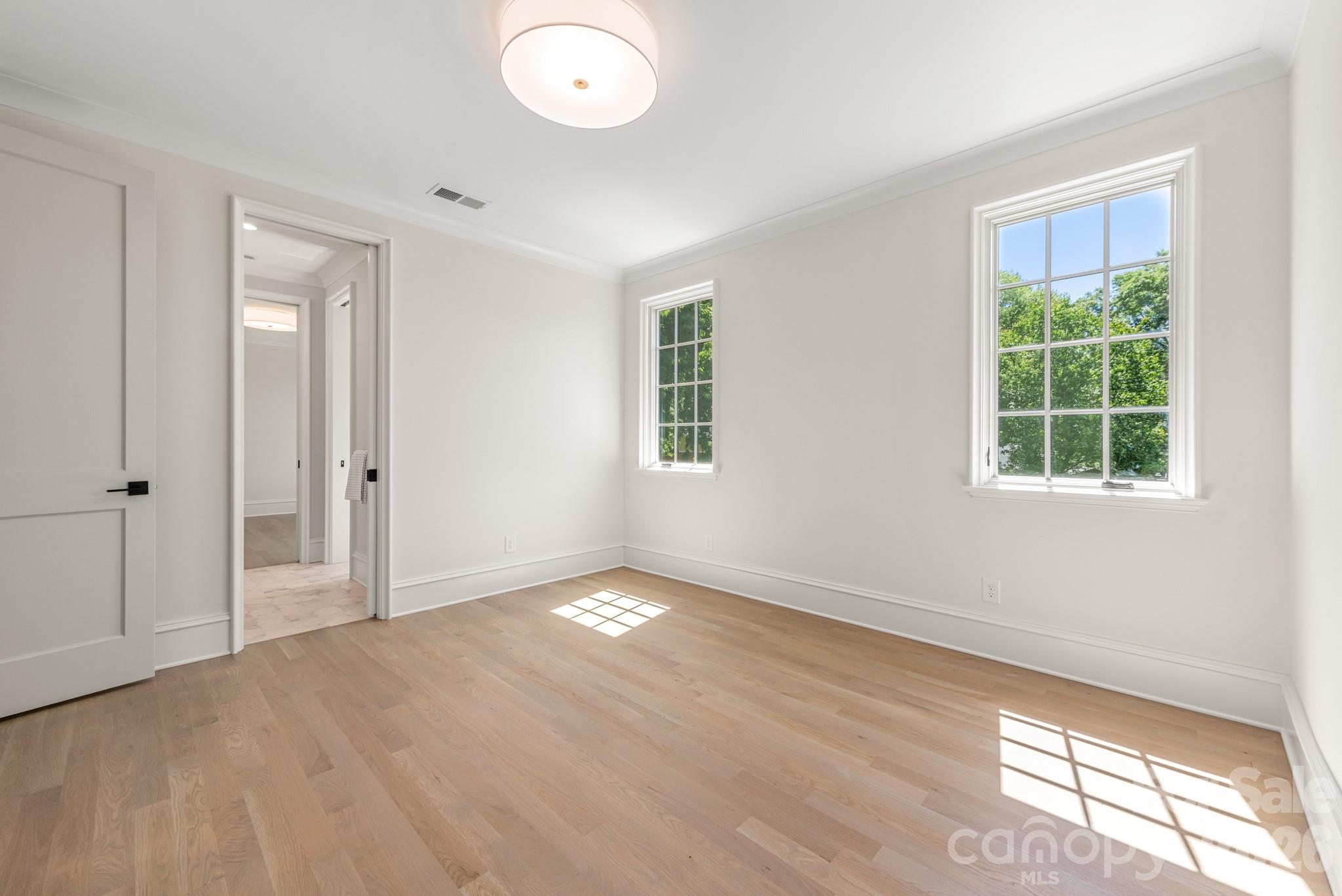 5555 Lansing Drive