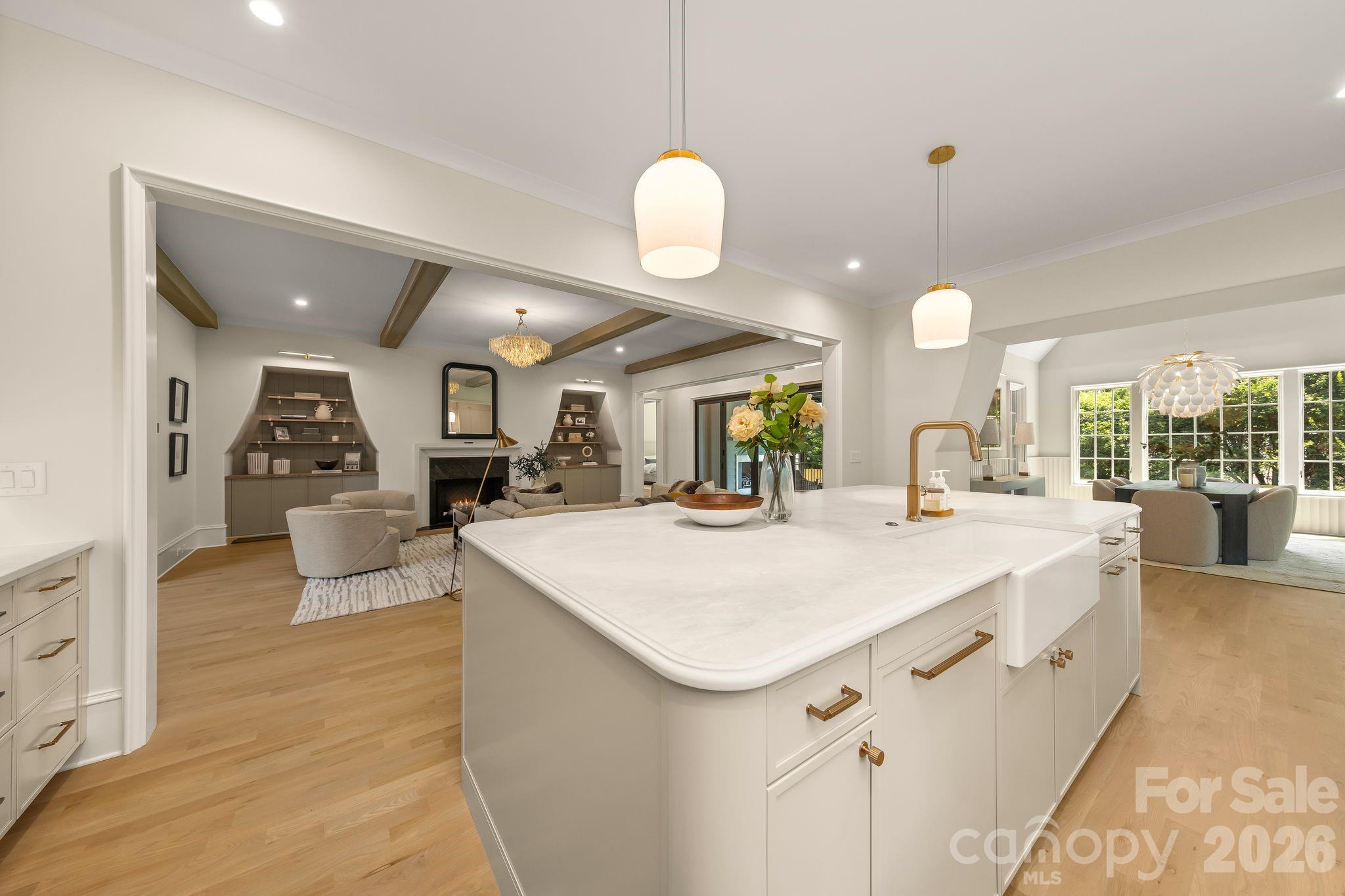 5555 Lansing Drive