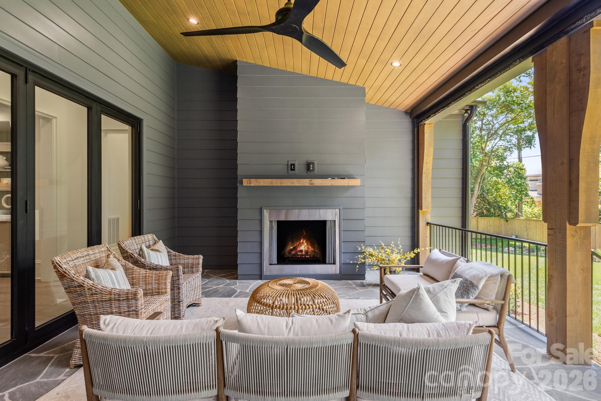 5555 Lansing Drive
