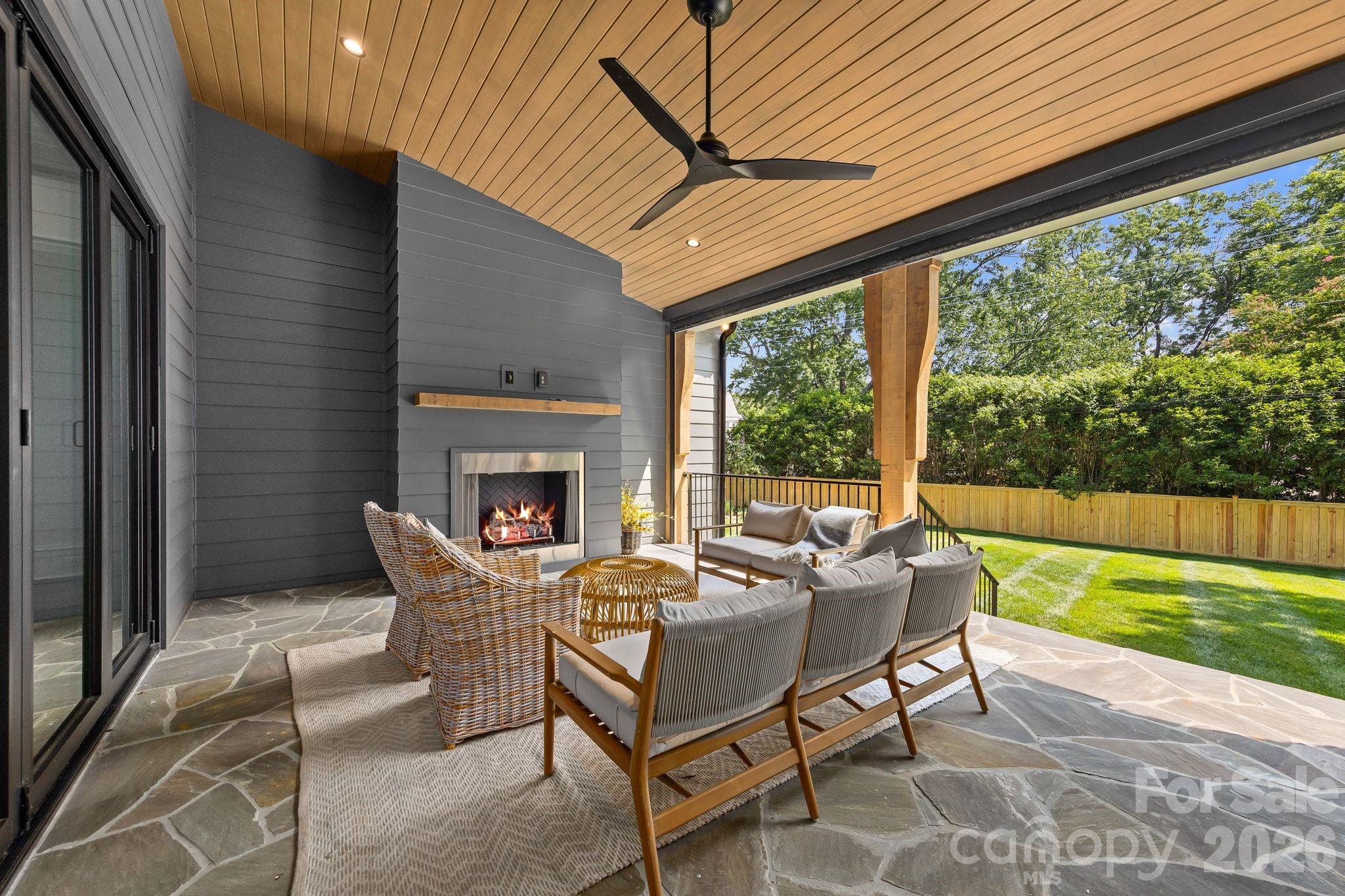 5555 Lansing Drive