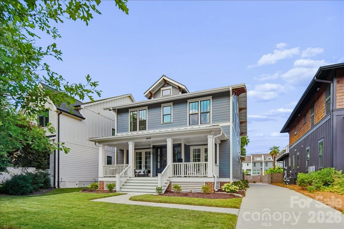 2649 Chesterfield Avenue