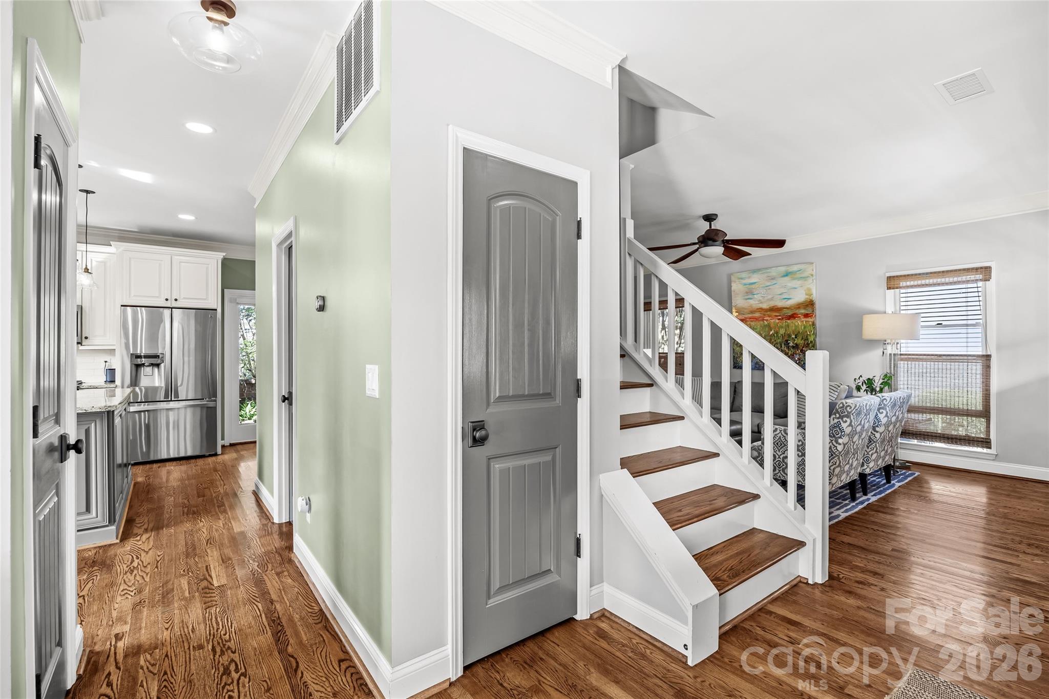 512 Olmsted Park Place