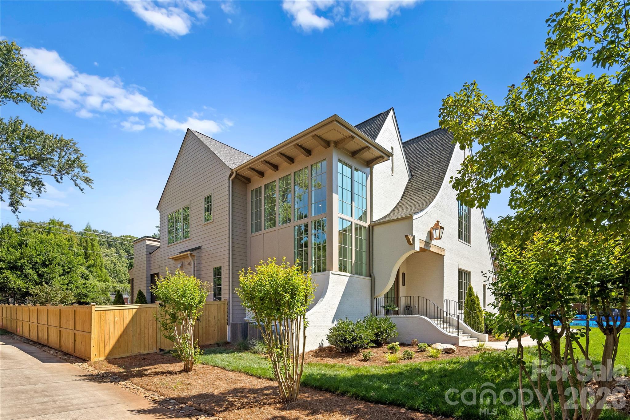 236 Wingrave Drive