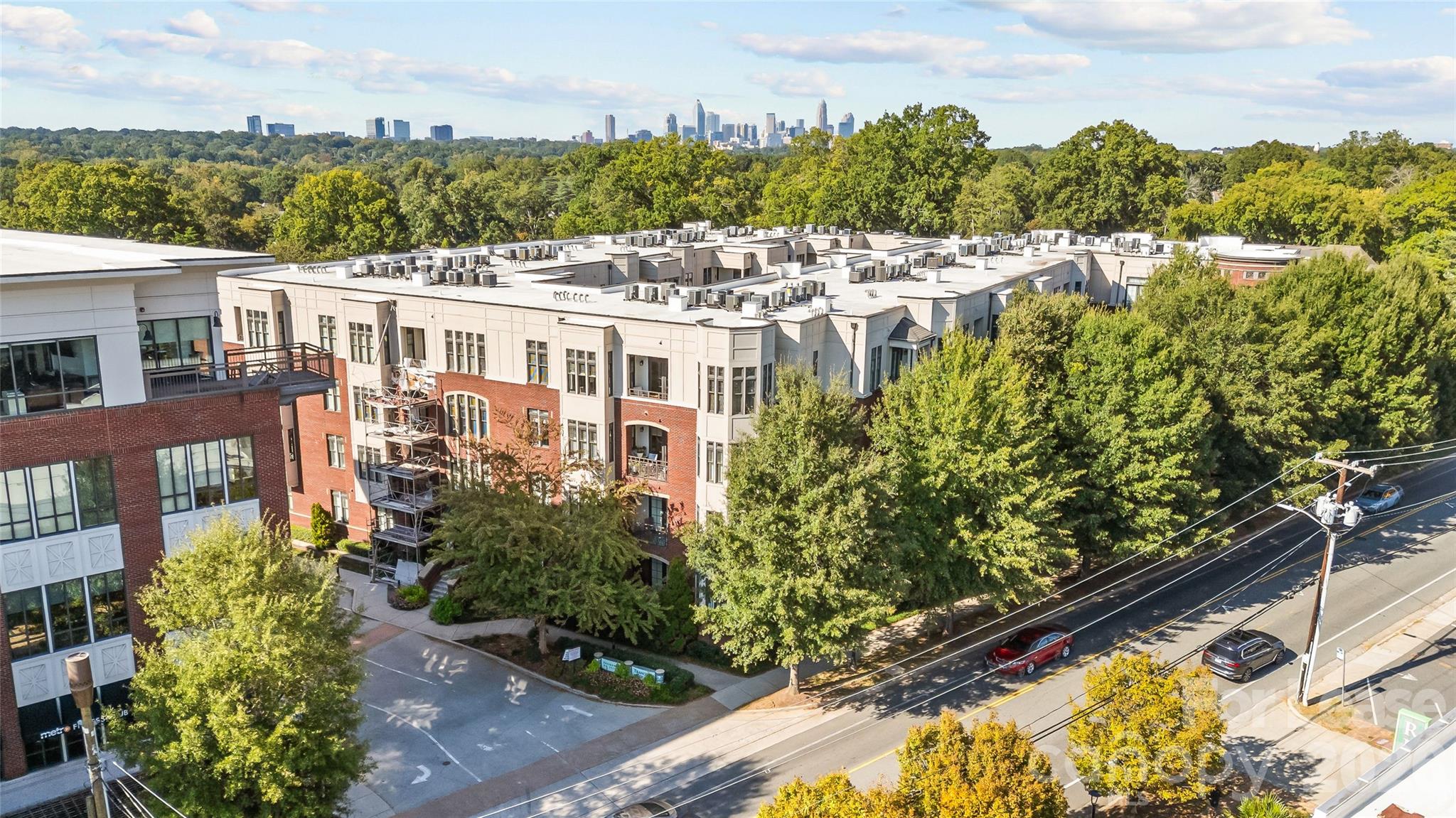 2810 Selwyn Avenue Unit: 209