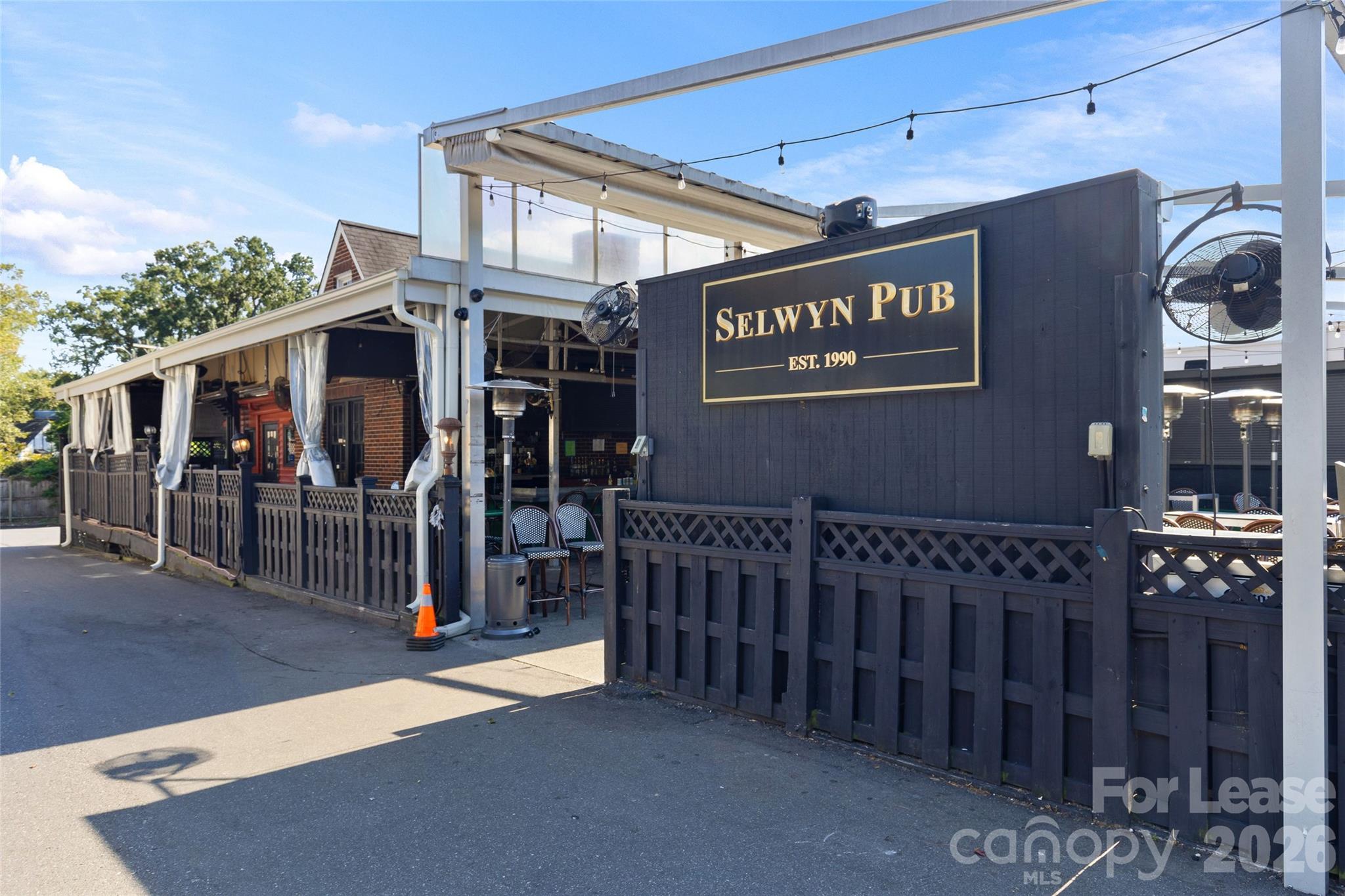 2810 Selwyn Avenue Unit: 209