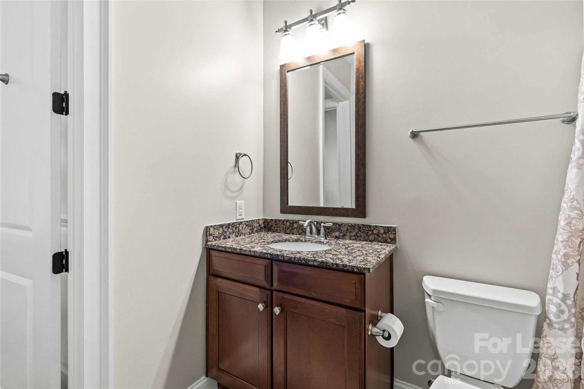 2810 Selwyn Avenue Unit: 209