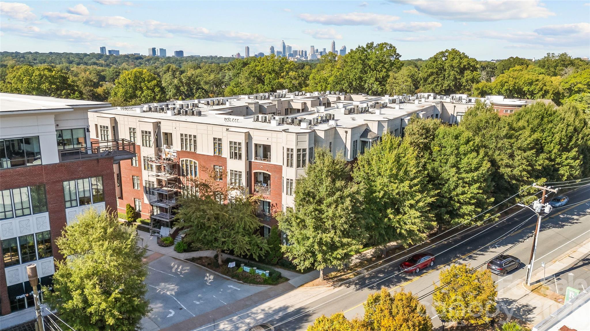 2810 Selwyn Avenue Unit: 209