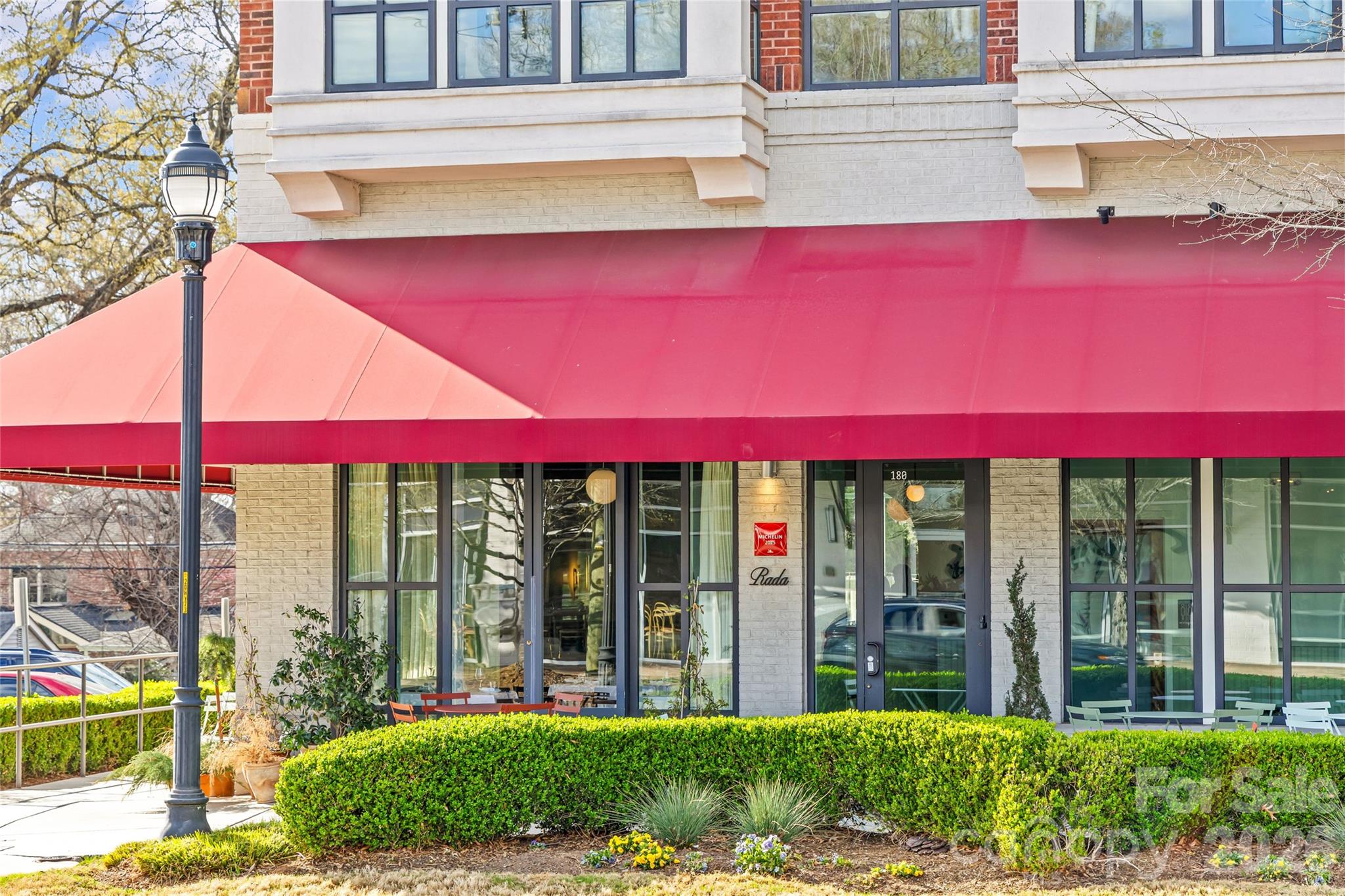 2810 Selwyn Avenue Unit: 209