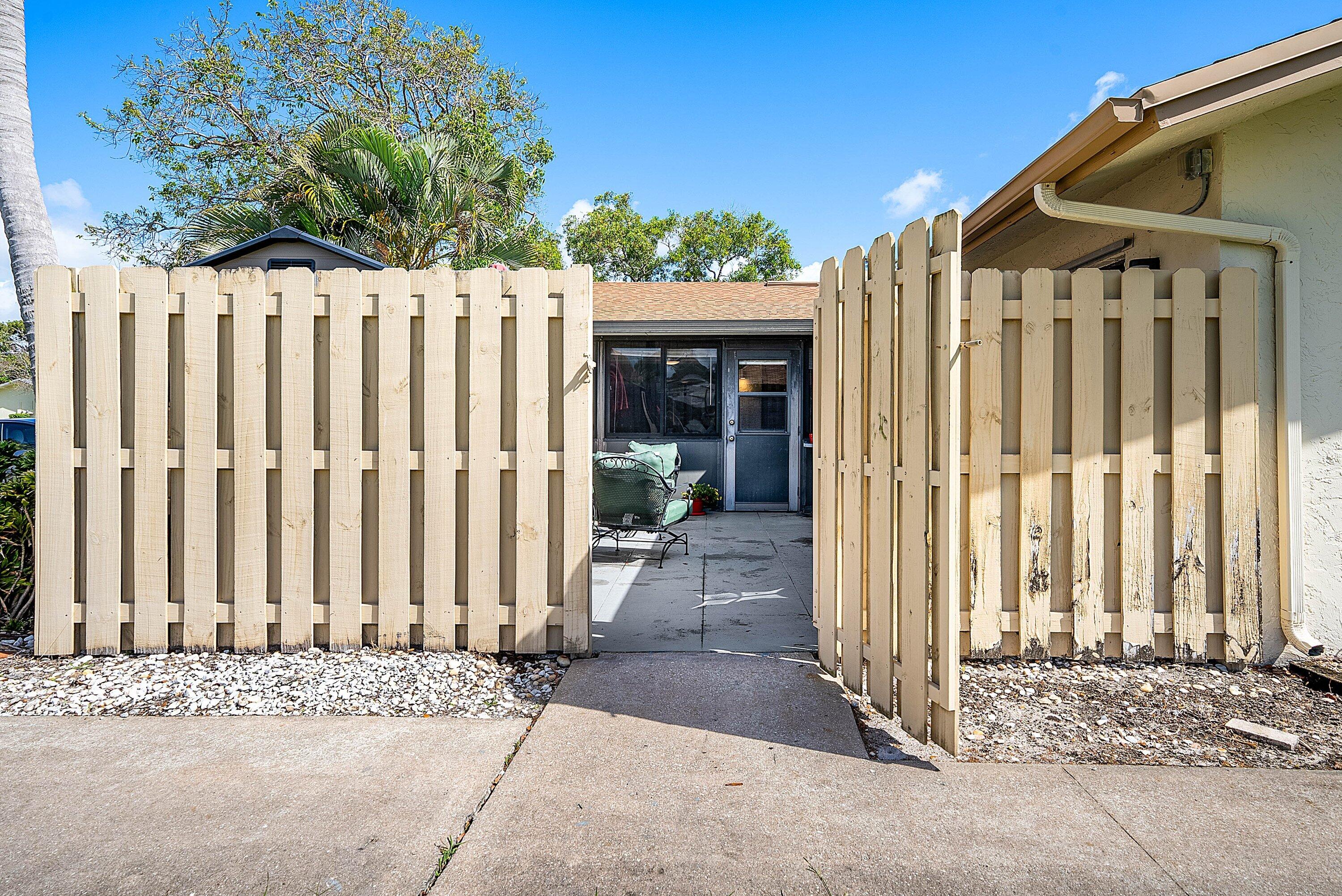 777 NW 29th Avenue A