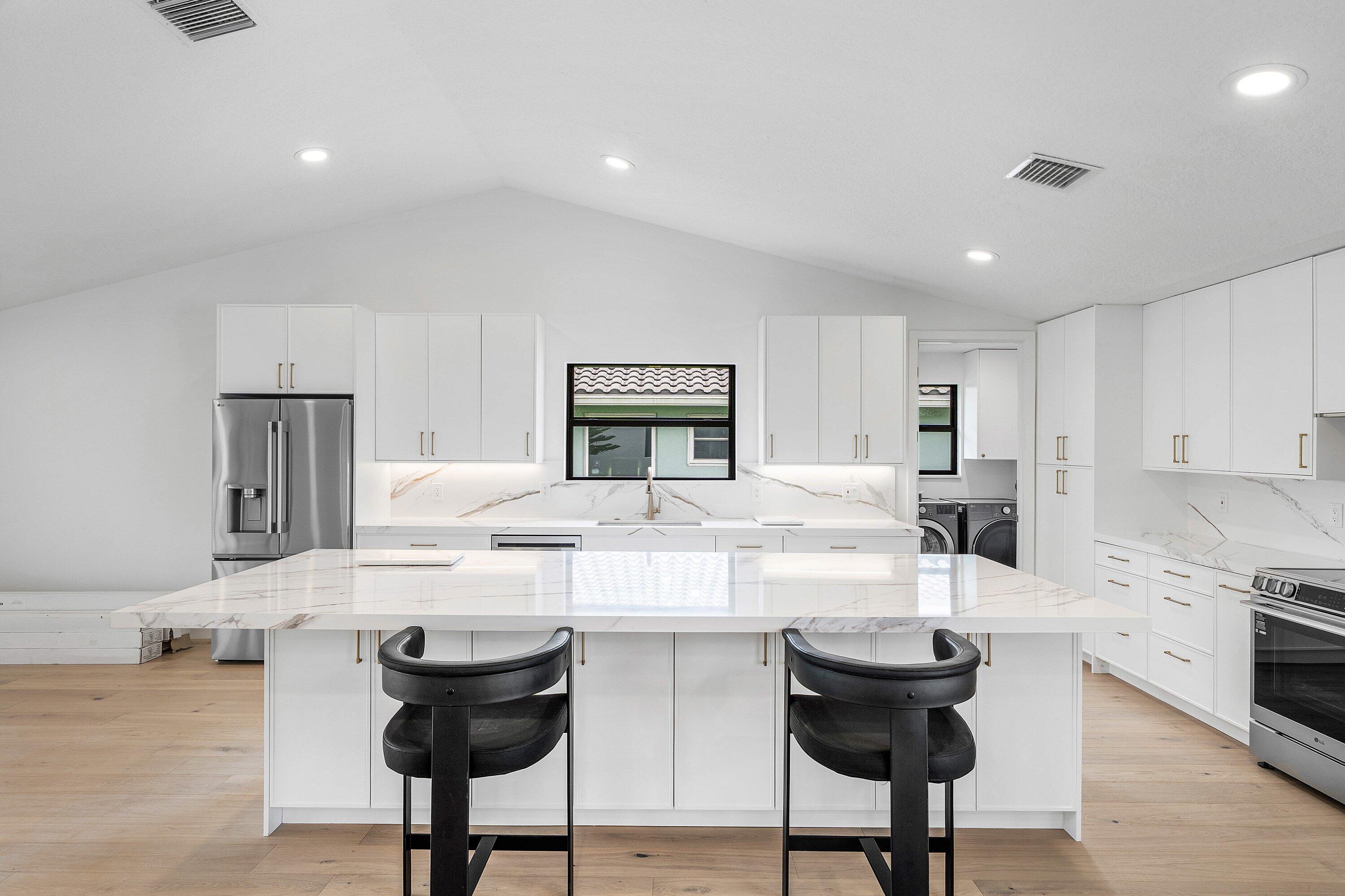 5665 Aspen Ridge Circle