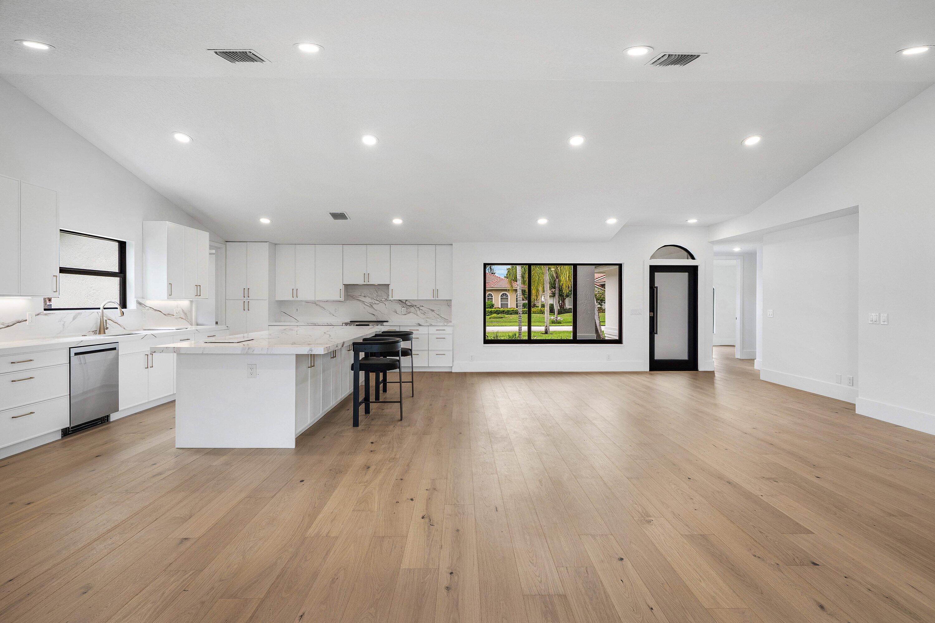 5665 Aspen Ridge Circle