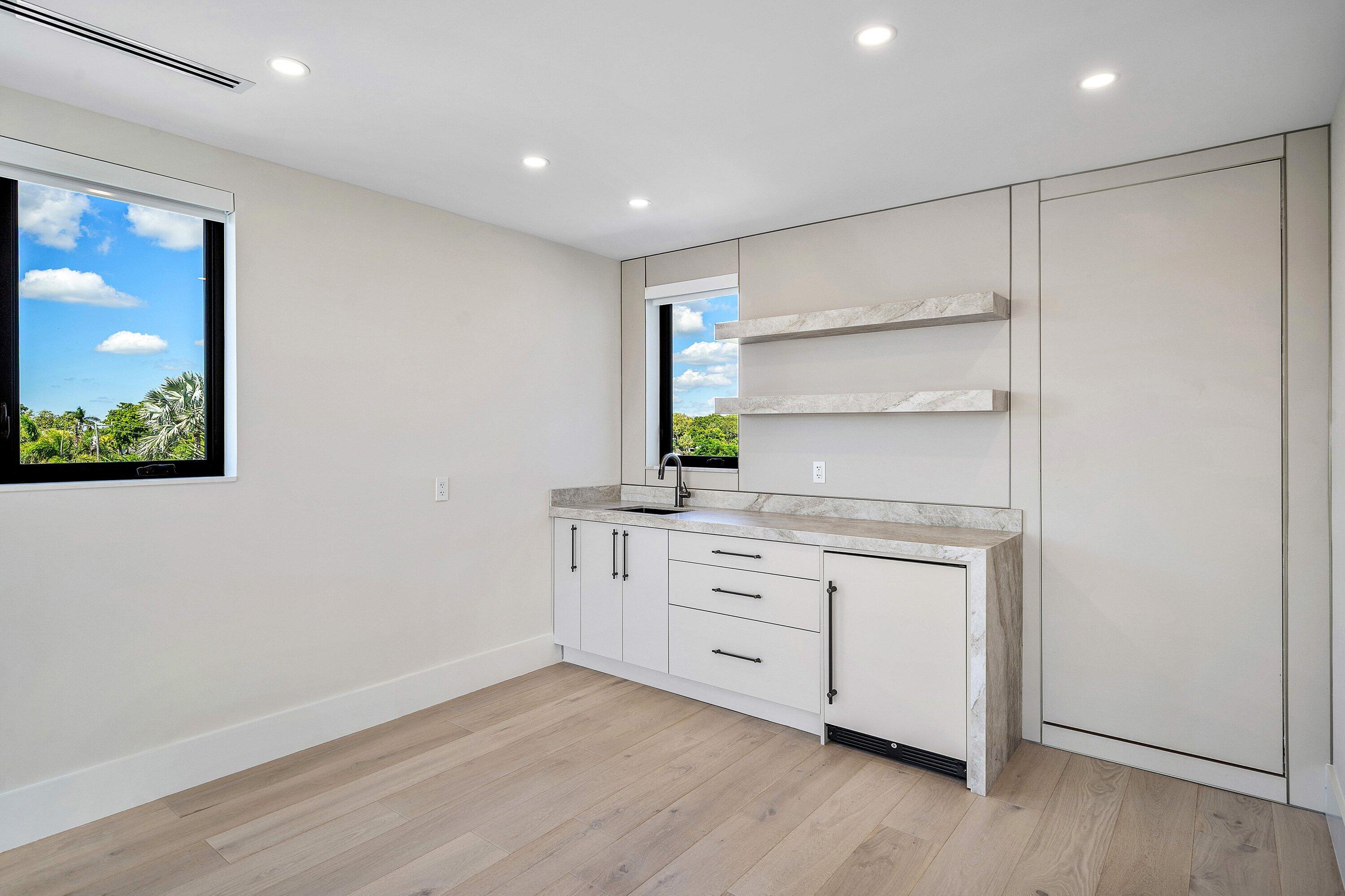 748 NE 72nd Street