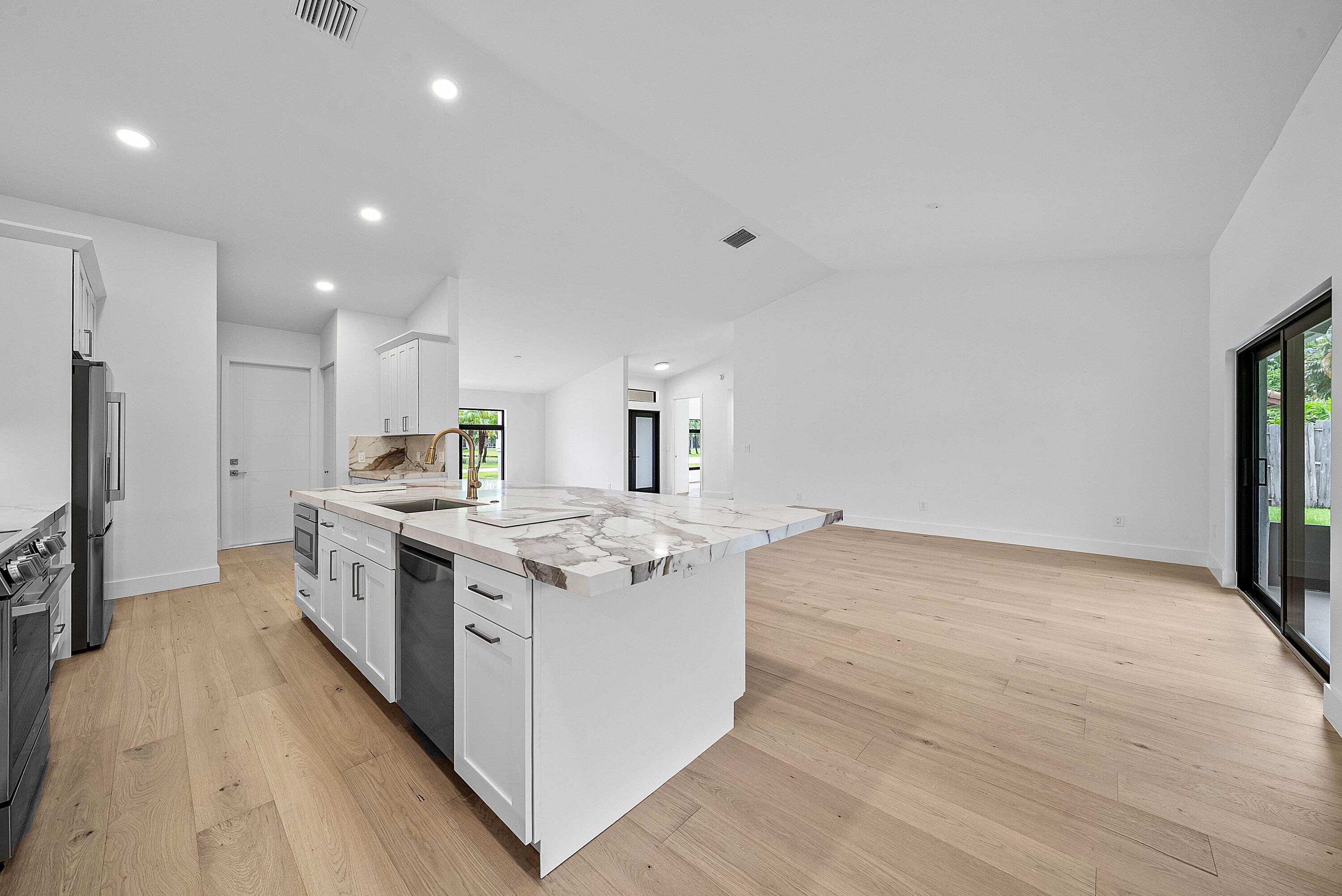 5725 Aspen Green Court