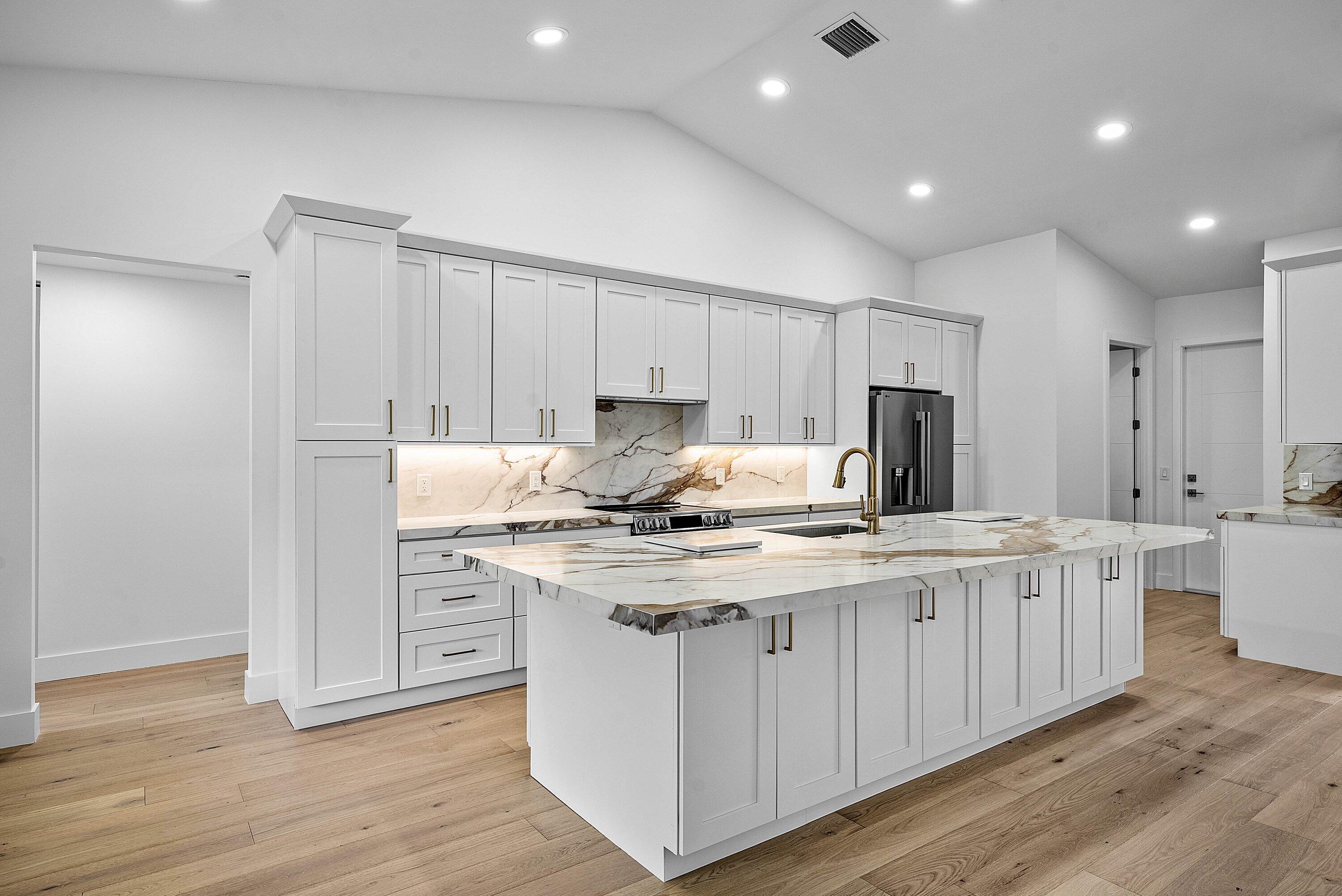 5725 Aspen Green Court