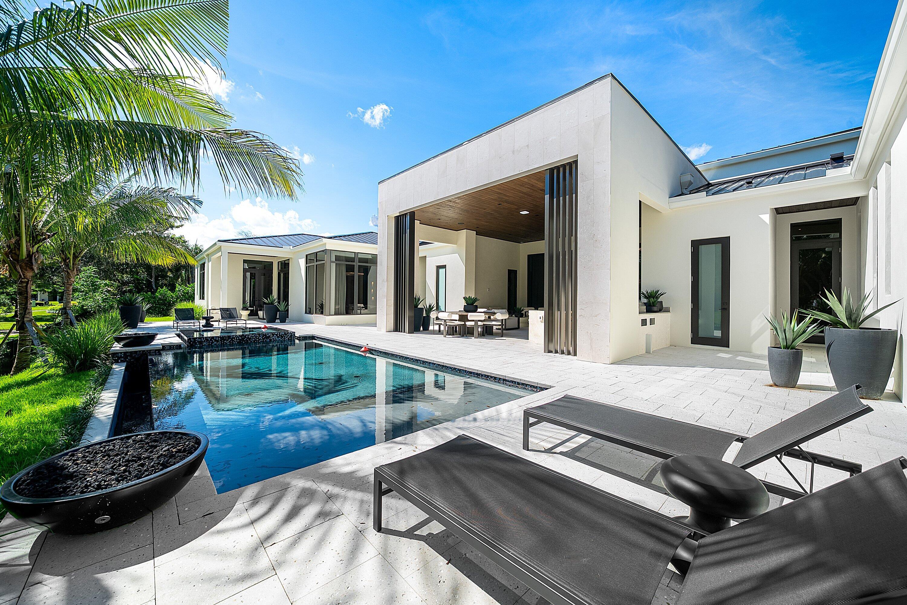 2480 NW 43RD Street