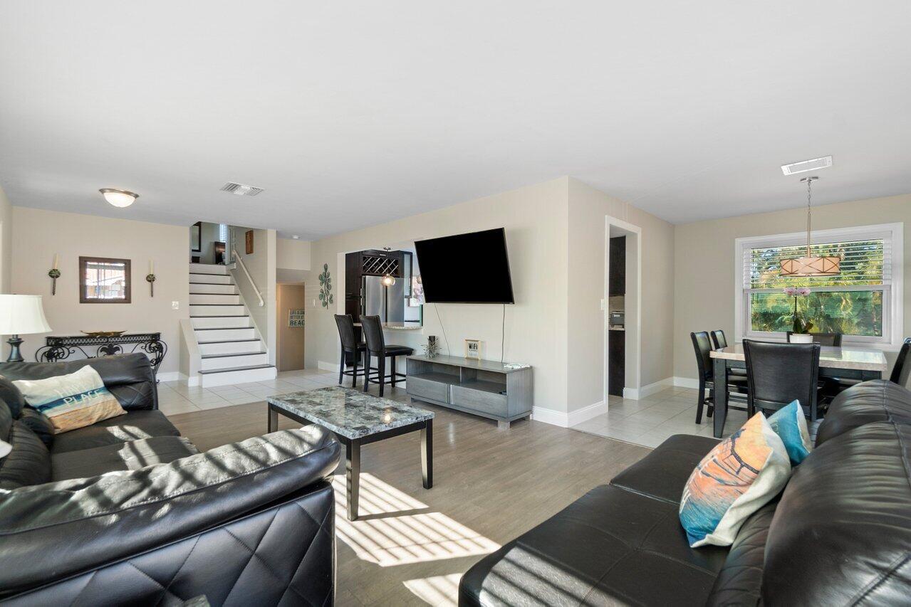 1230 Coral Way