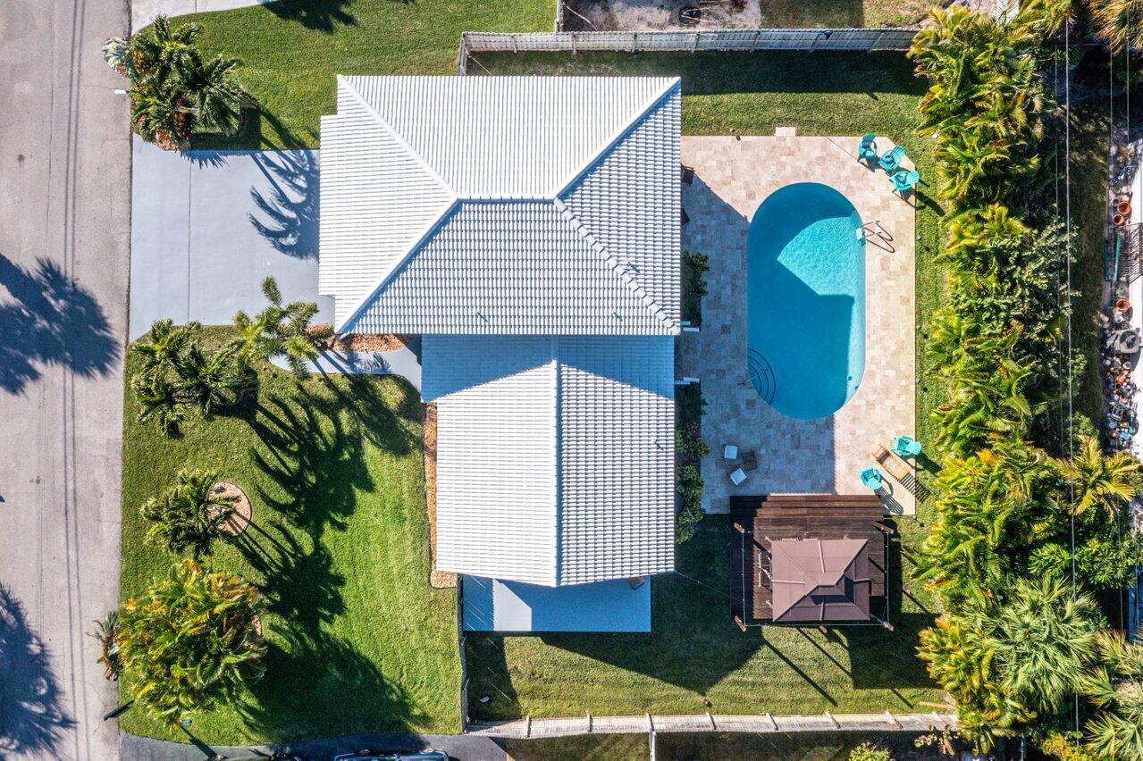 1230 Coral Way