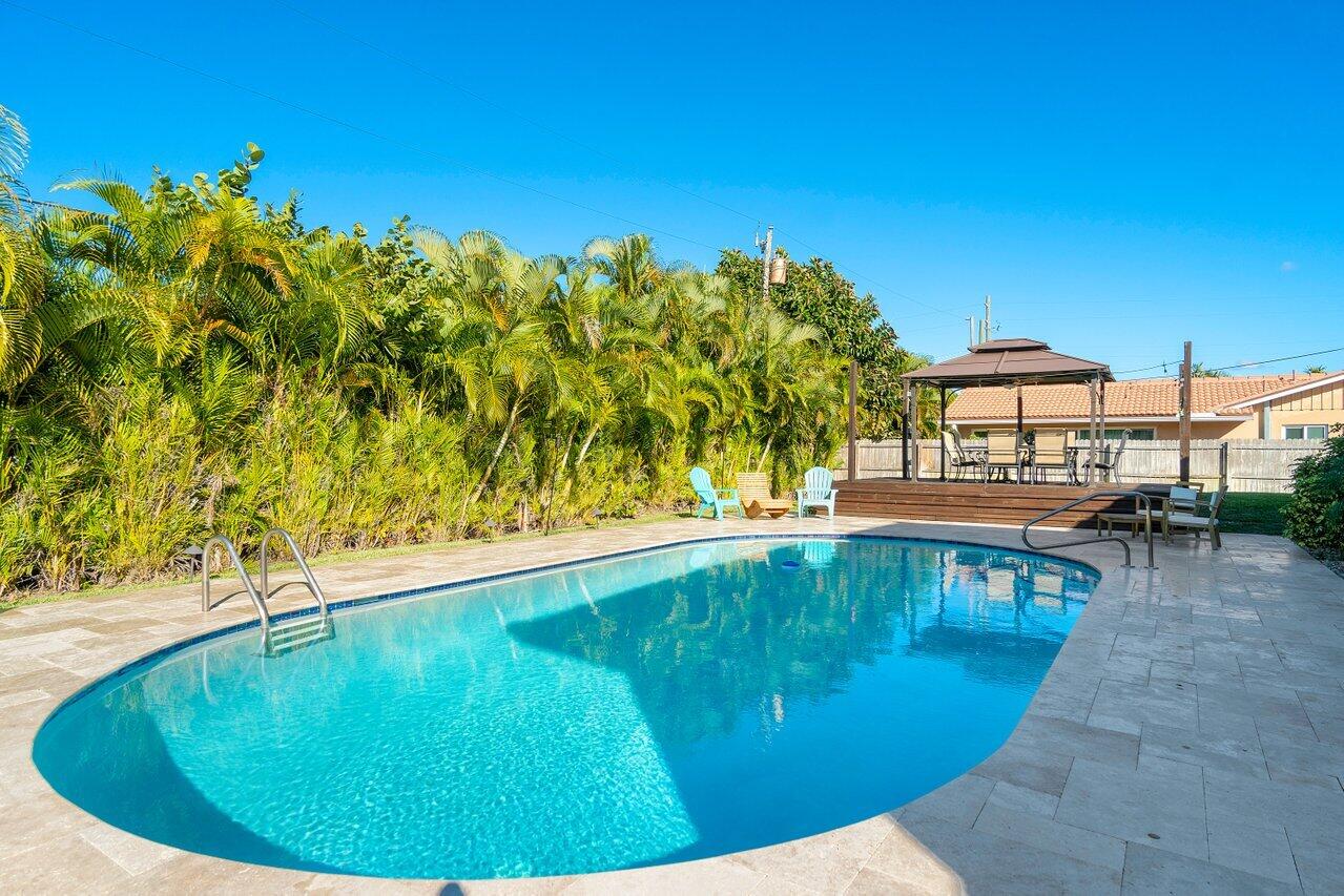 1230 Coral Way