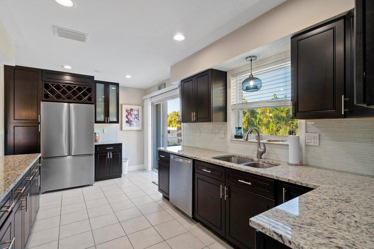 1230 Coral Way