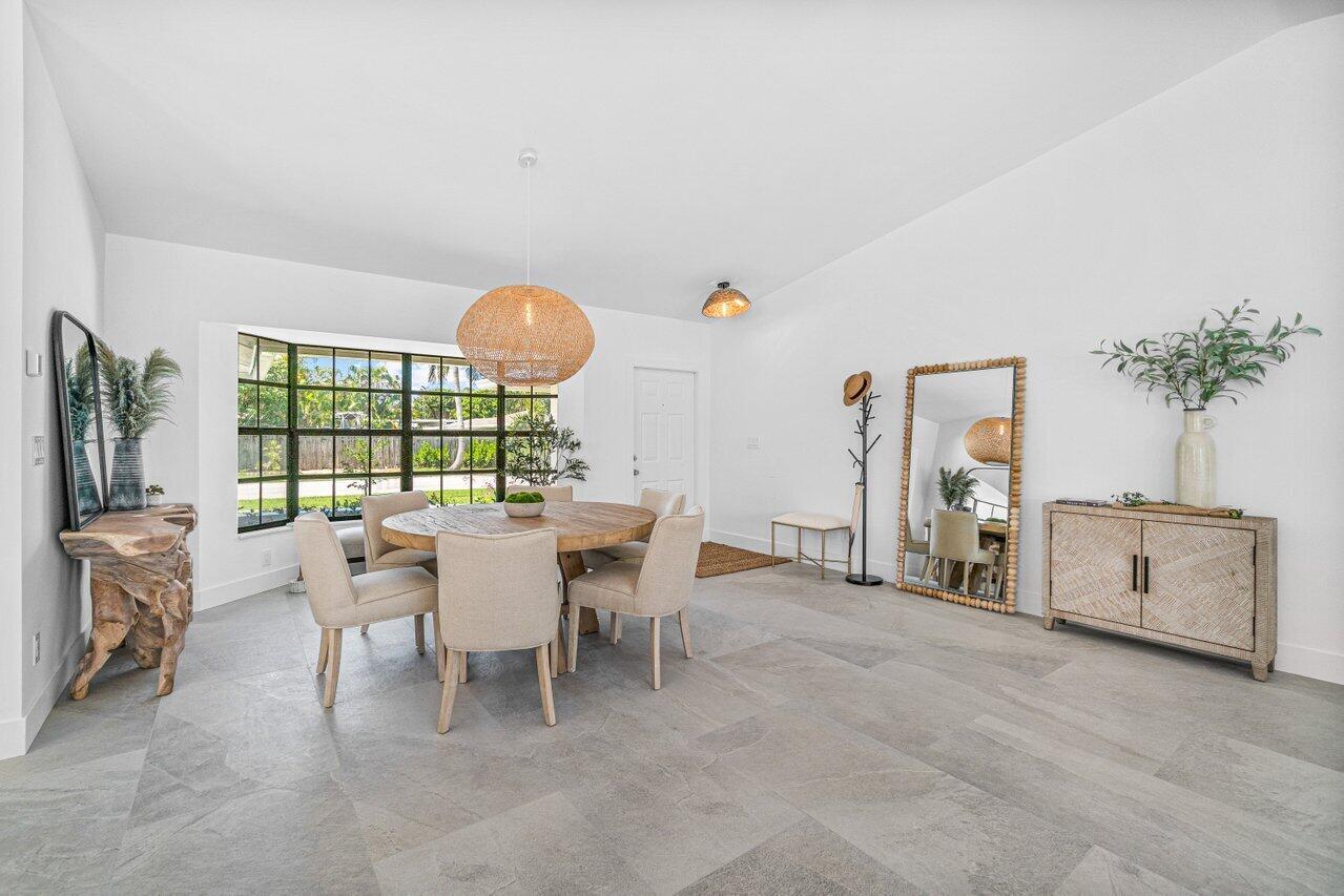 981 SW 8th Street