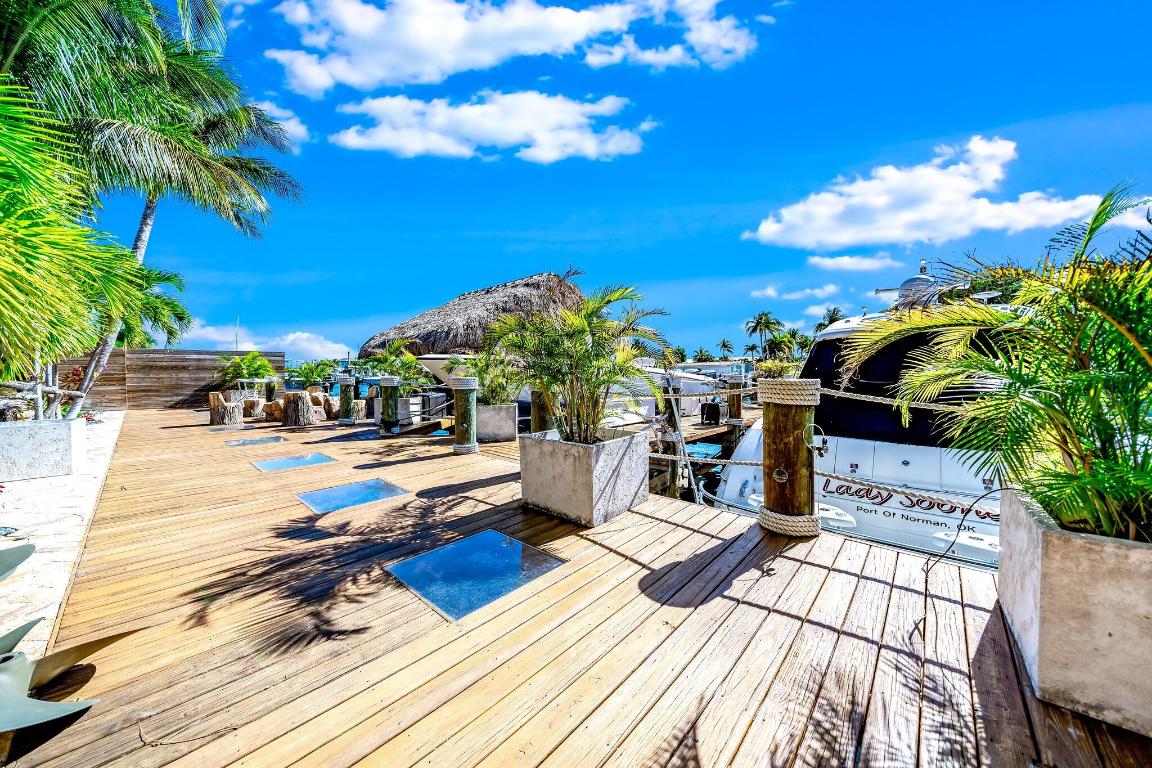 724 Shore Drive
