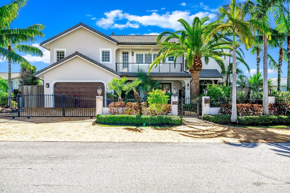 724 Shore Drive