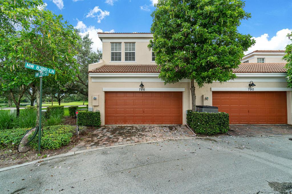 786 NW 83rd Lane