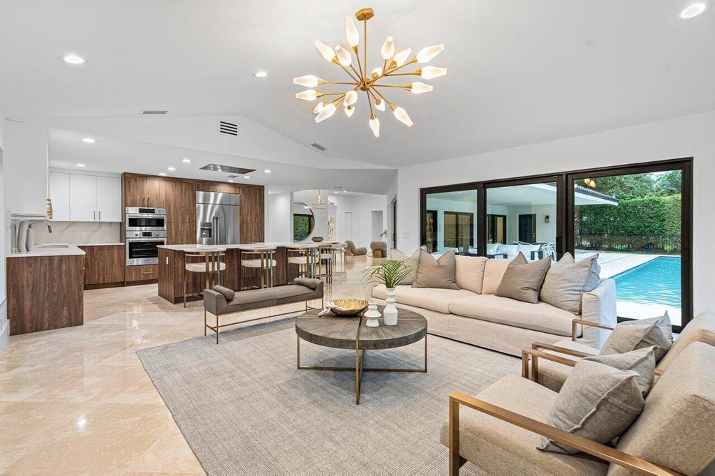 3230 Hyde Circle