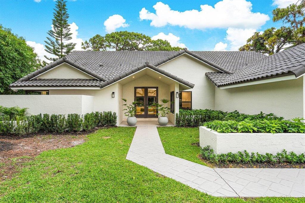 3230 Hyde Circle