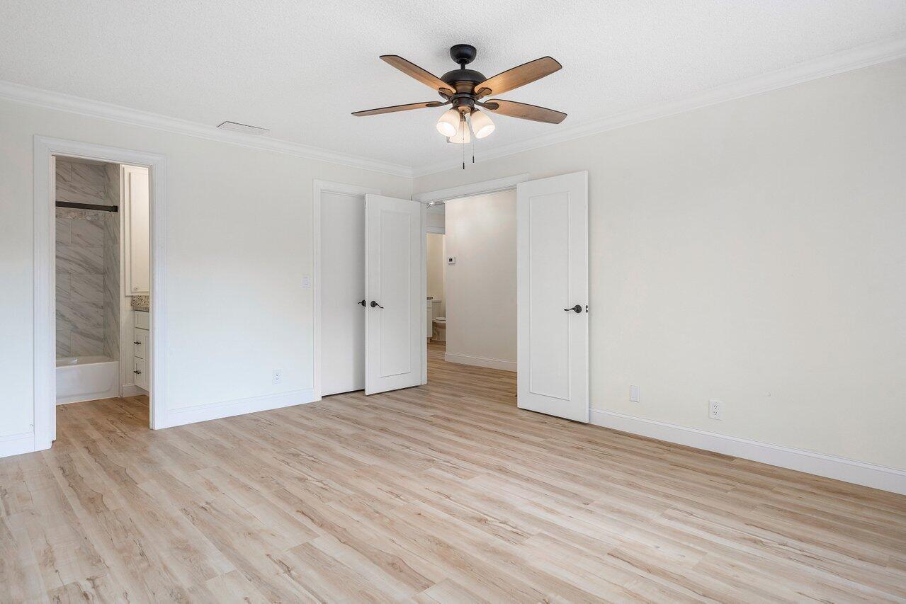 840 Lago Road