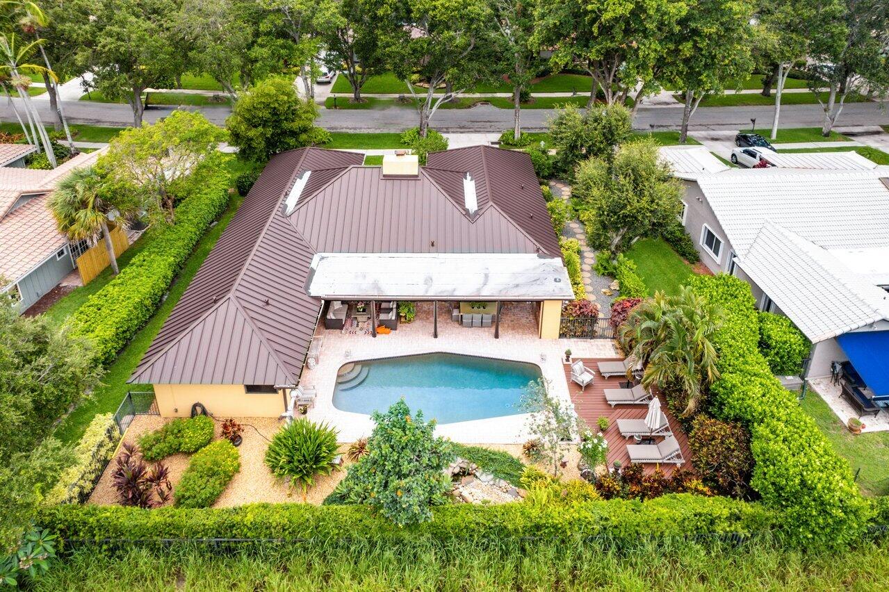 3484 Pine Haven Circle
