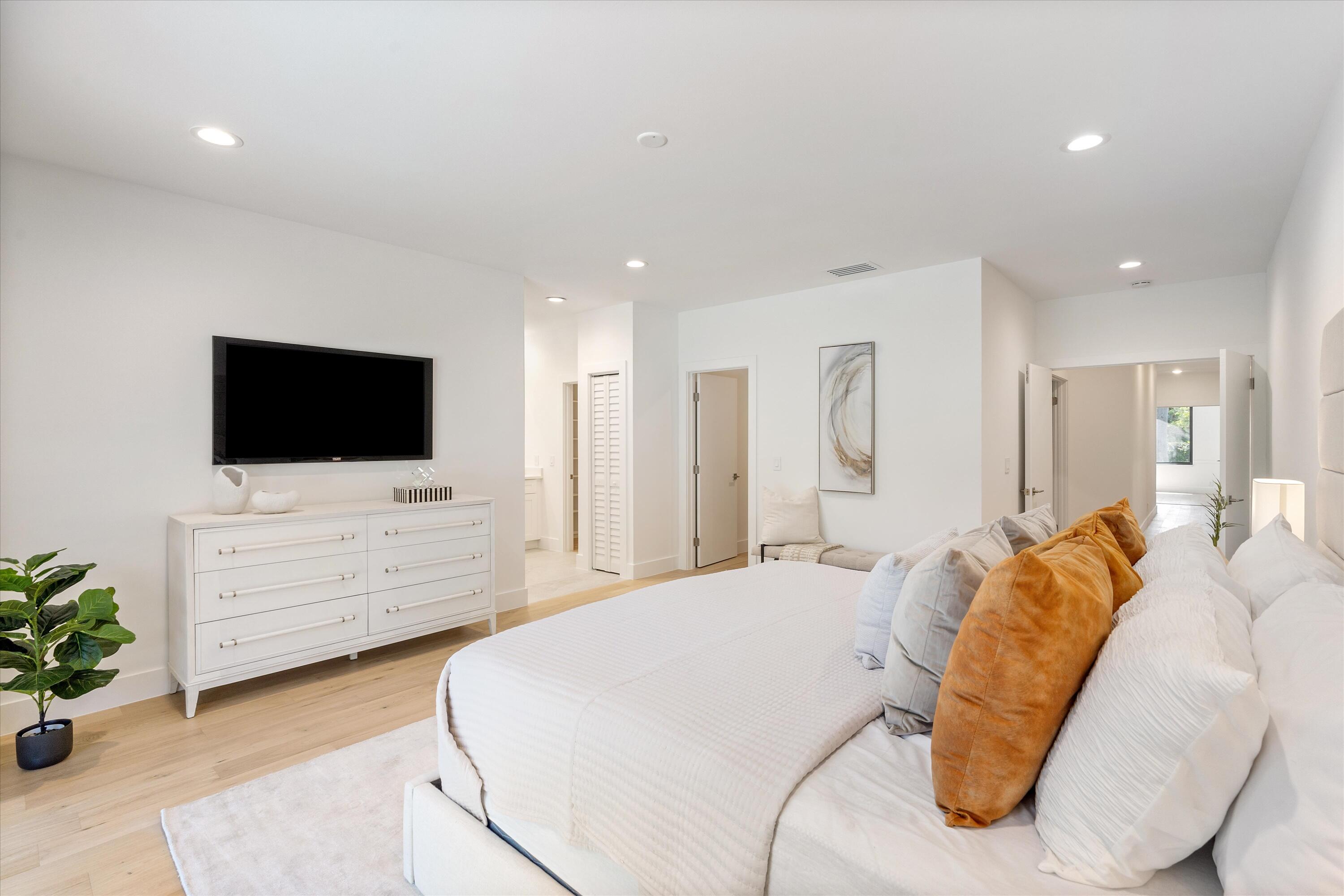 2299 NW 30th Road