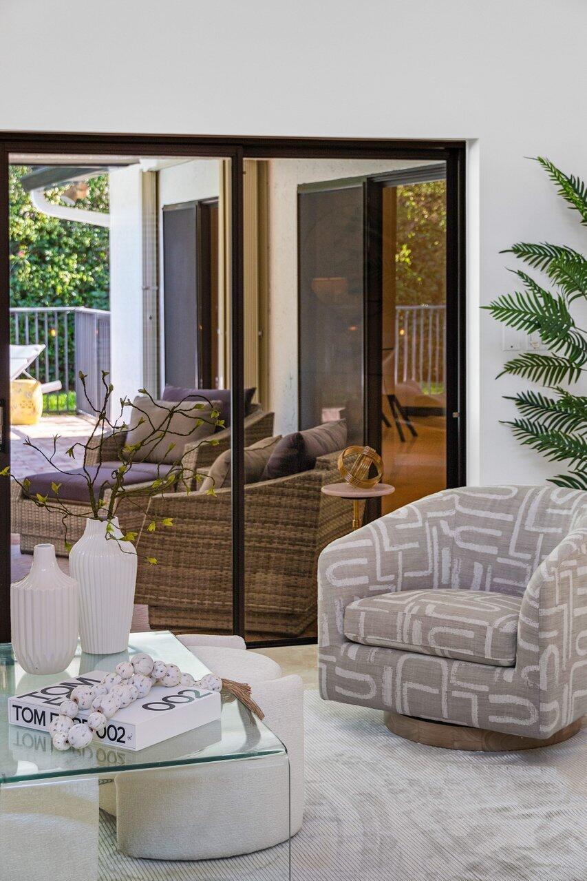 2360 NW 38th Street