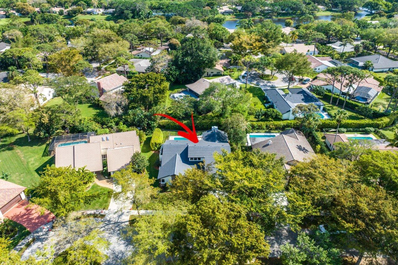2360 NW 38th Street