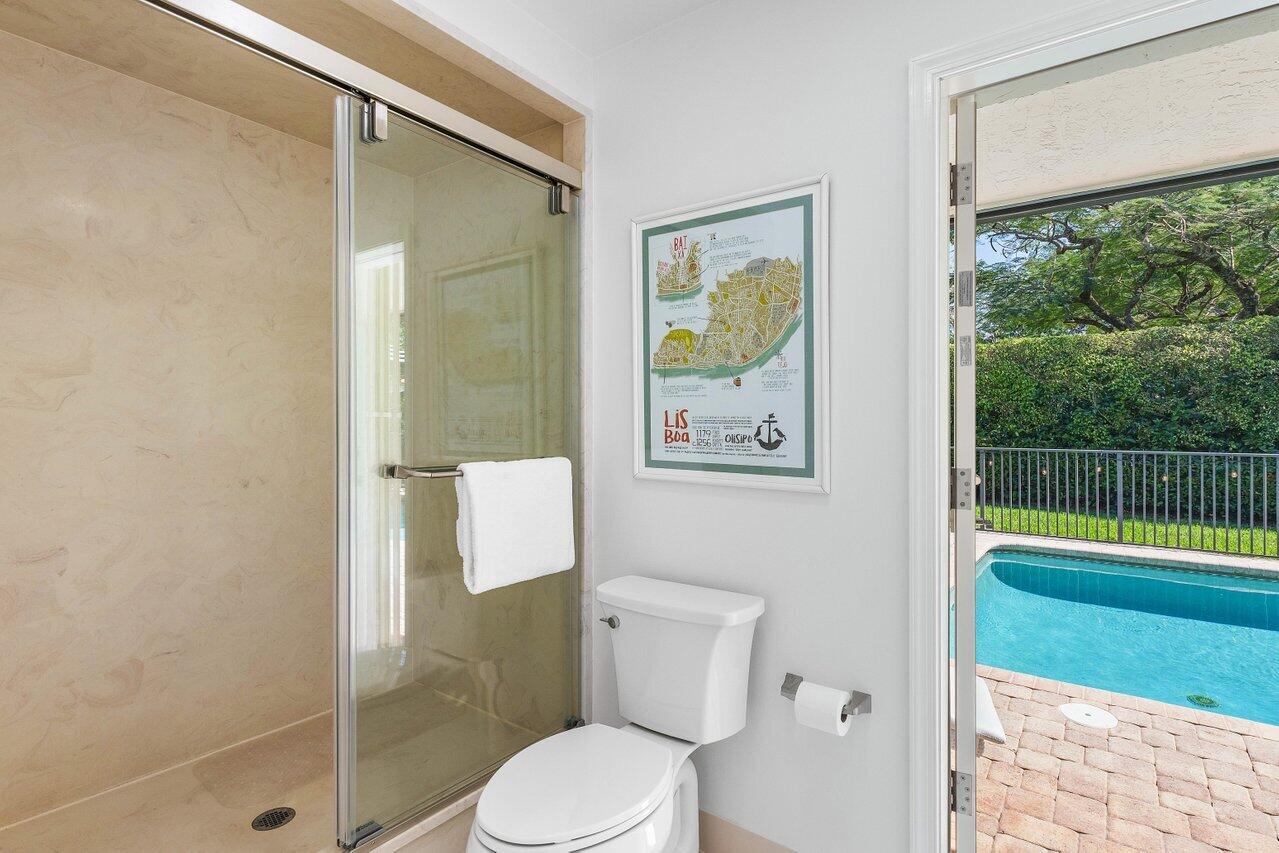 2360 NW 38th Street