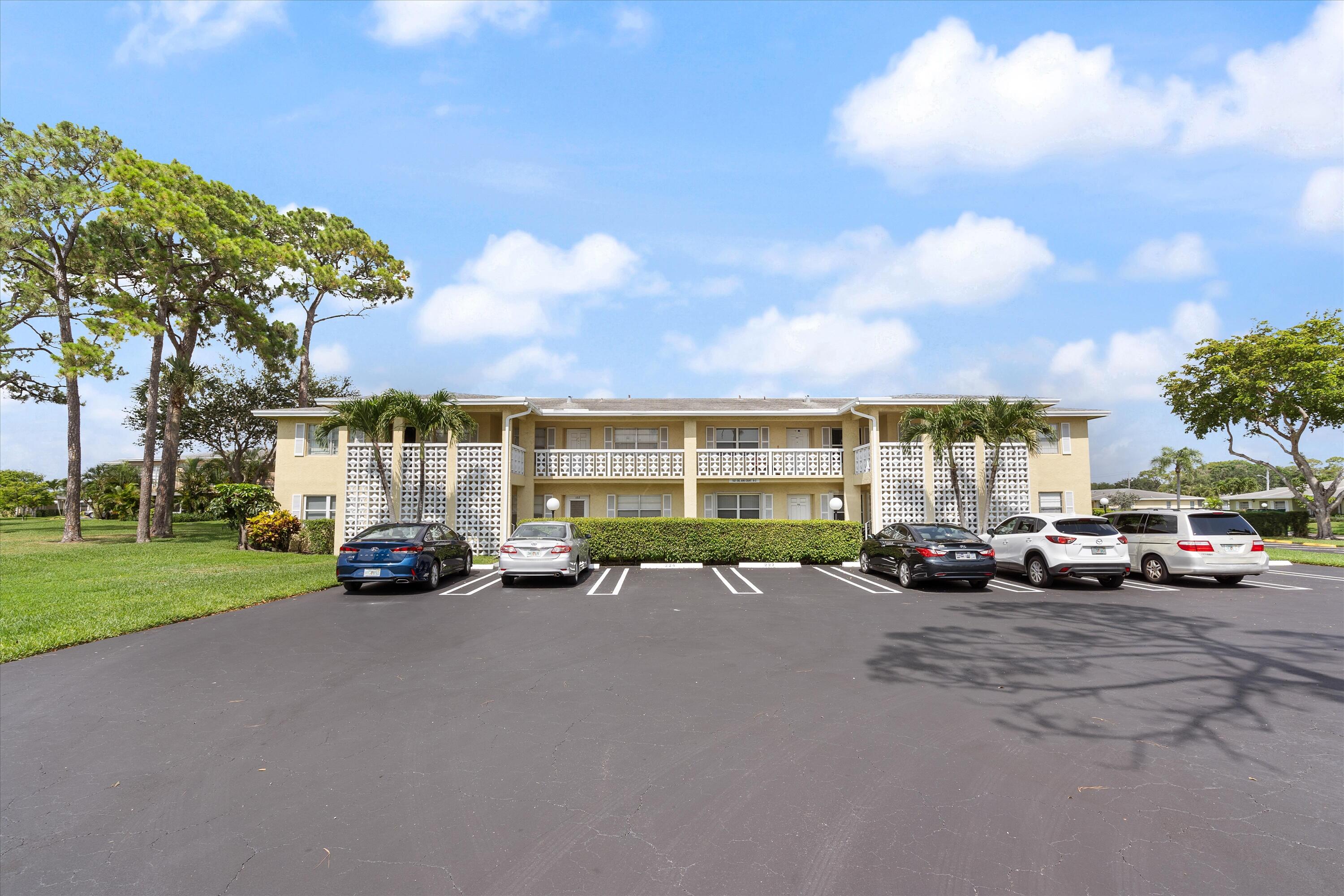 1021 Del Aire Court 101