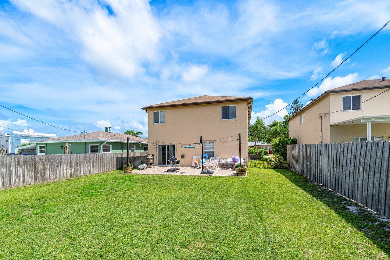 119 SW 2nd Avenue