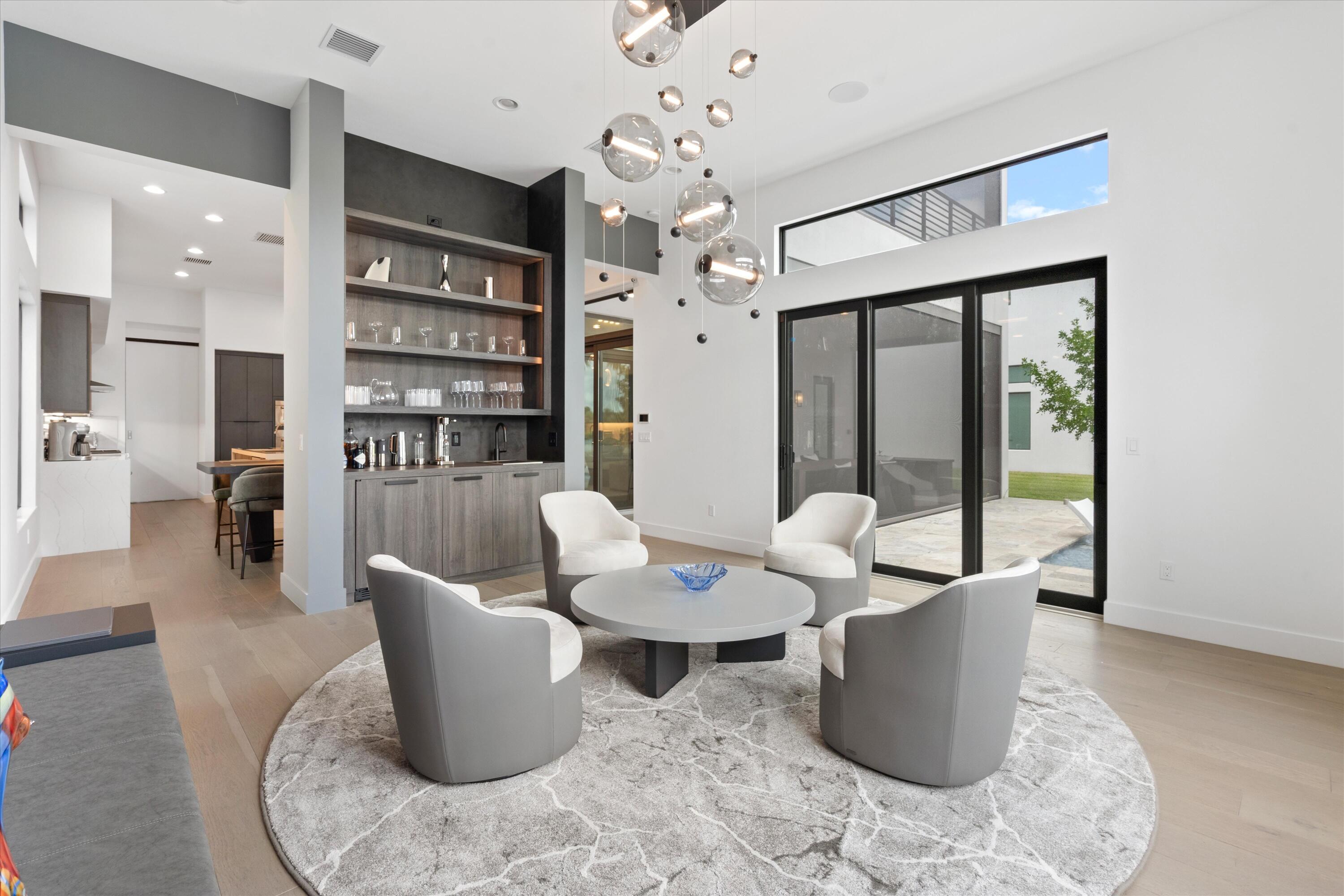 9964 Espresso Manor