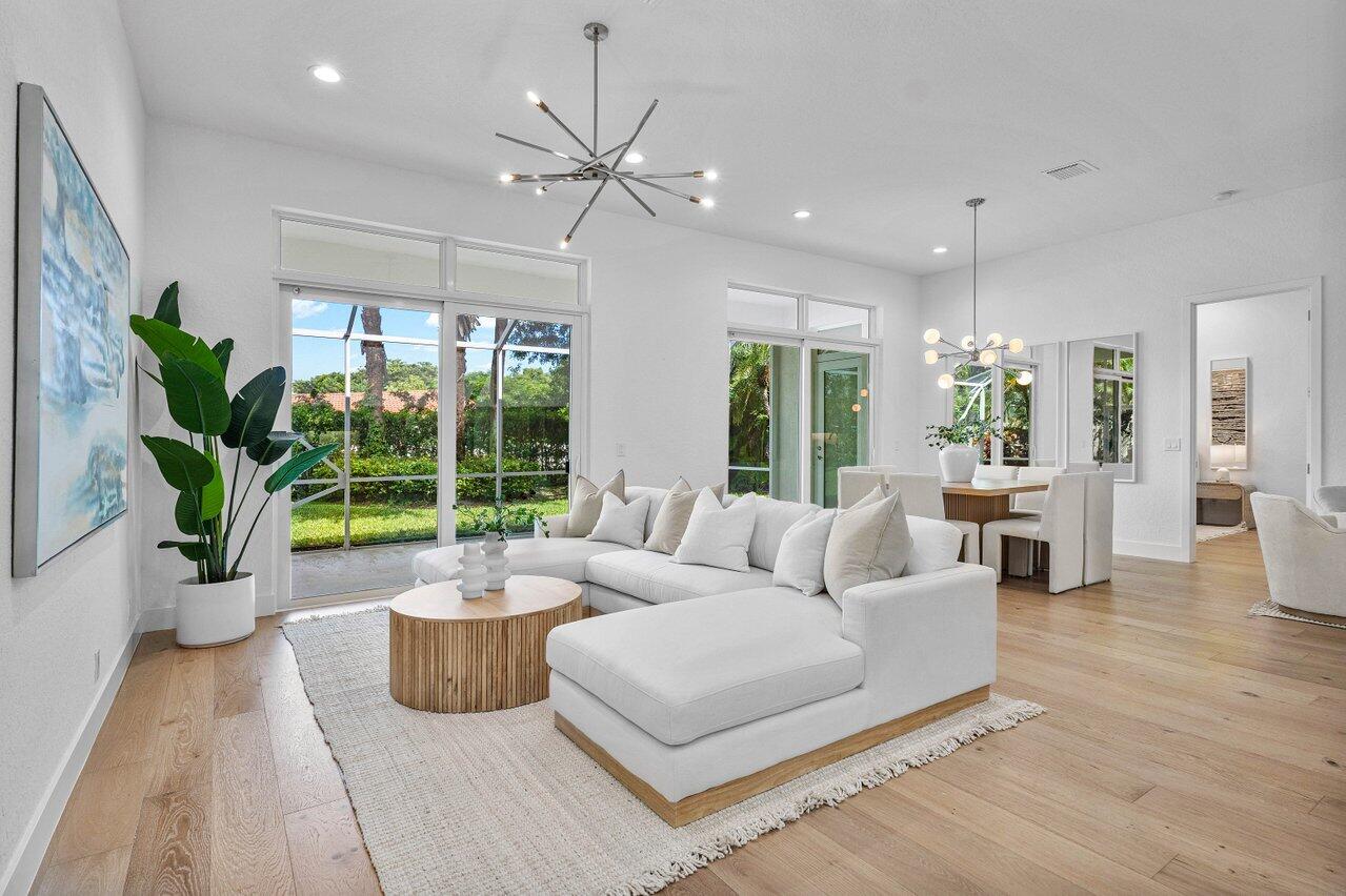 5359 Ventura Drive