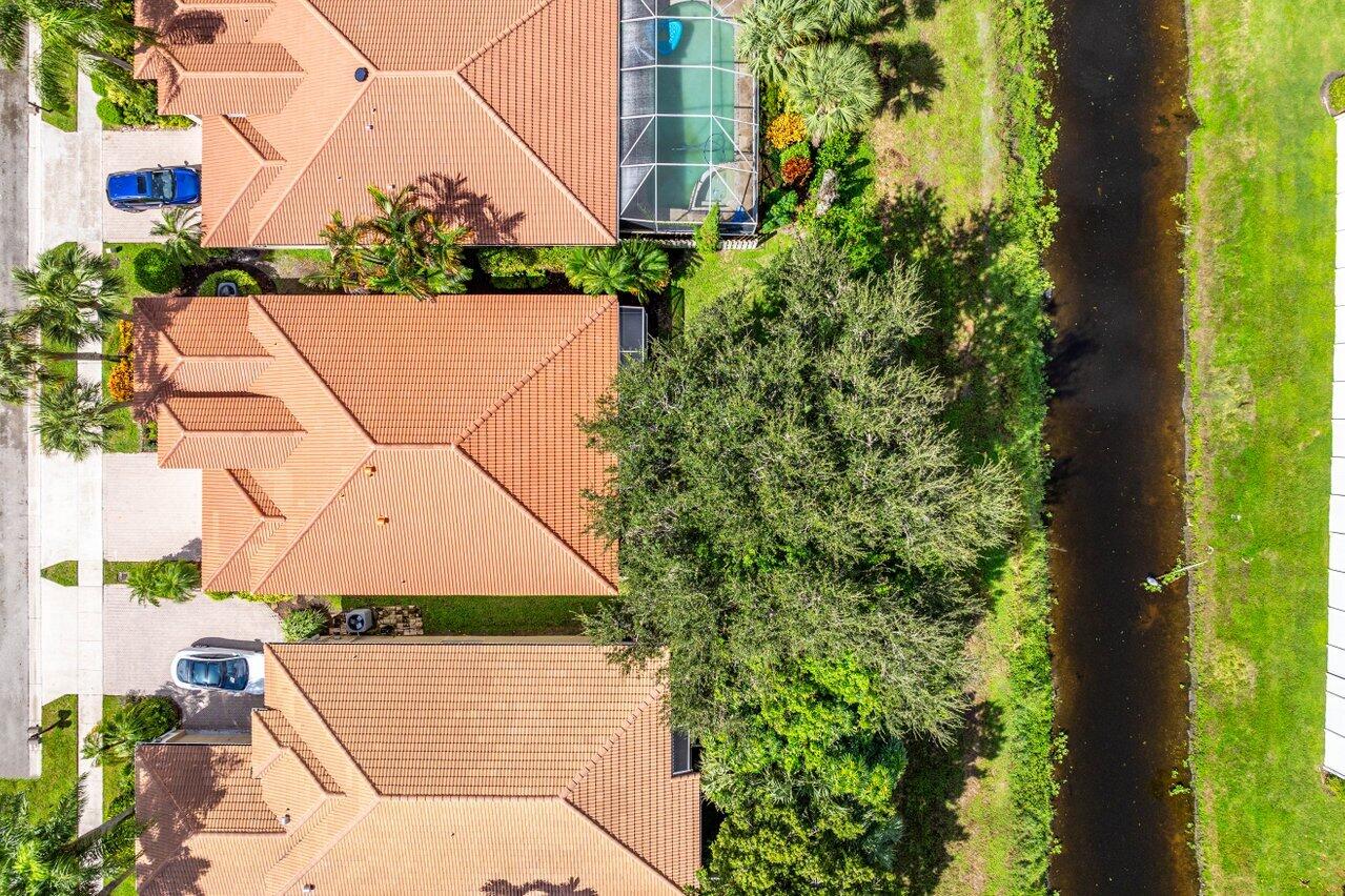 5359 Ventura Drive