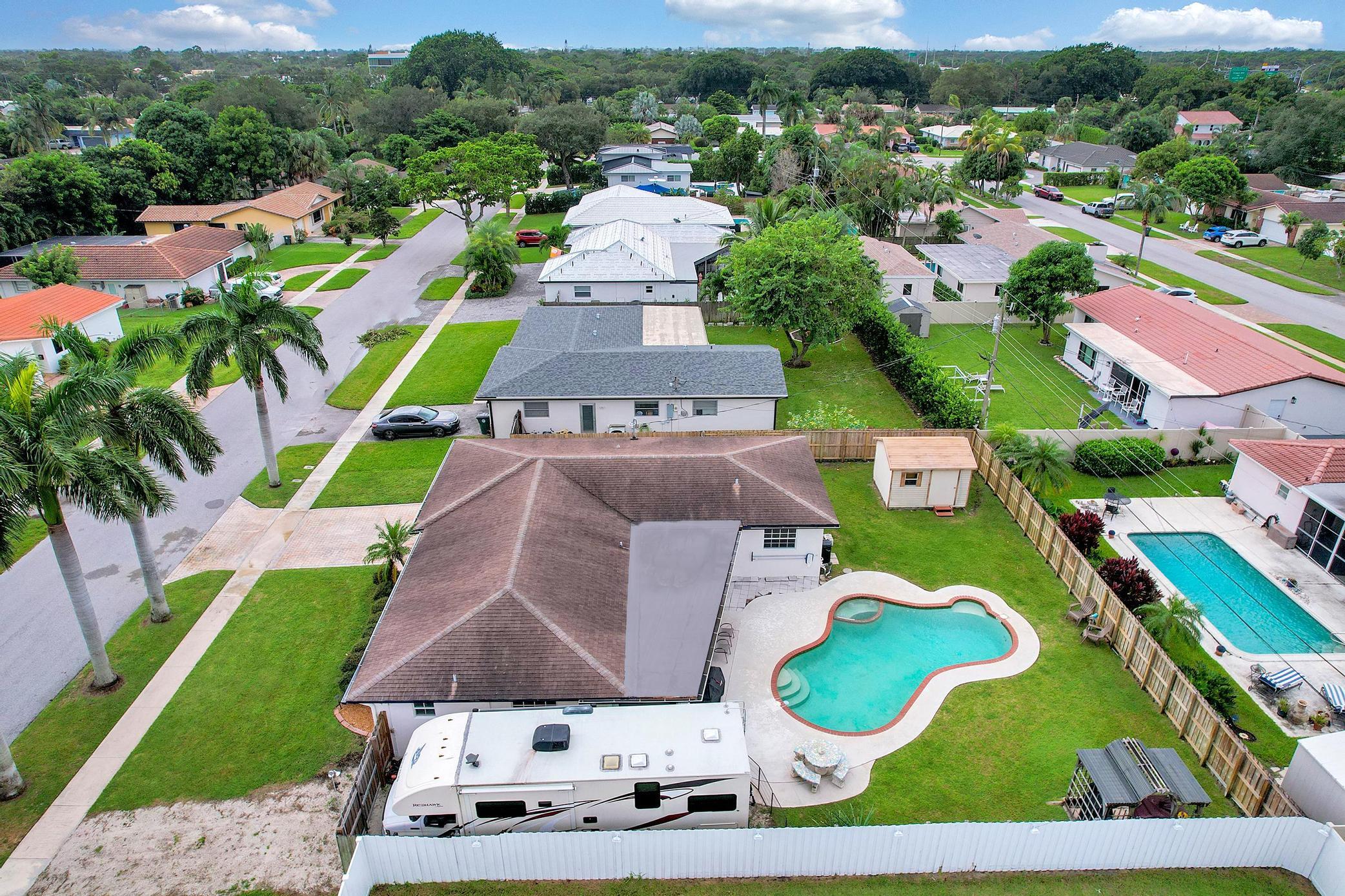641 NW 15th Avenue