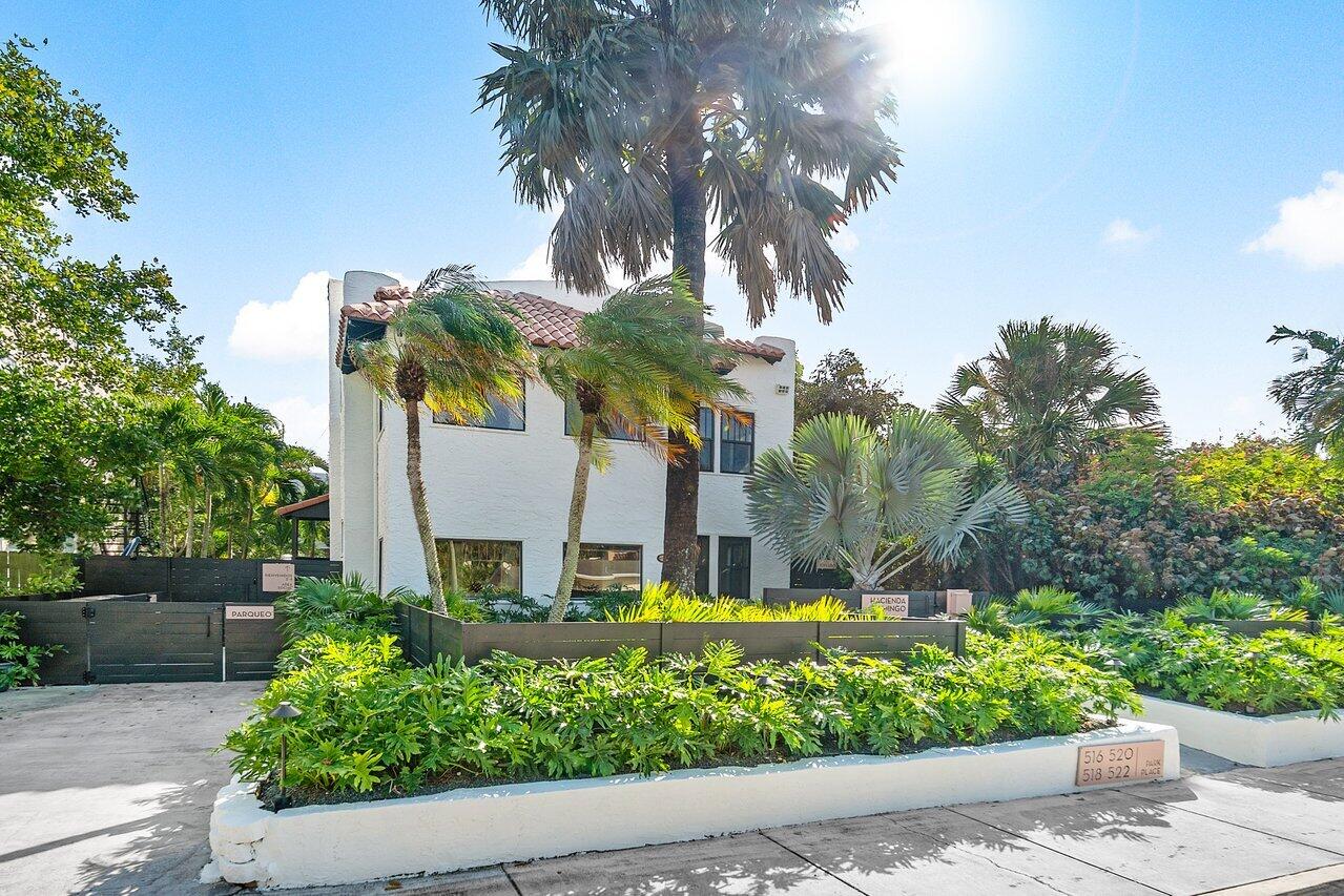 516 Park Place