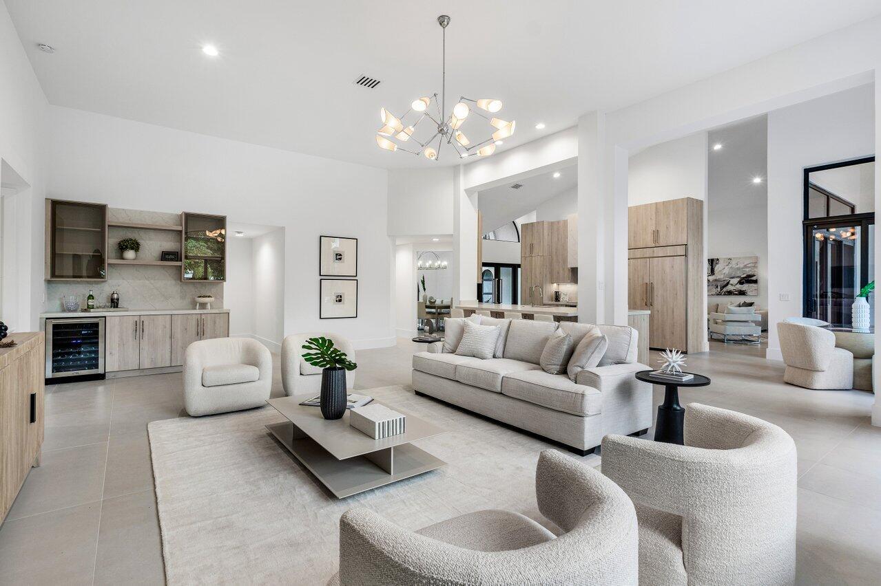 12525 Oak Arbor Lane