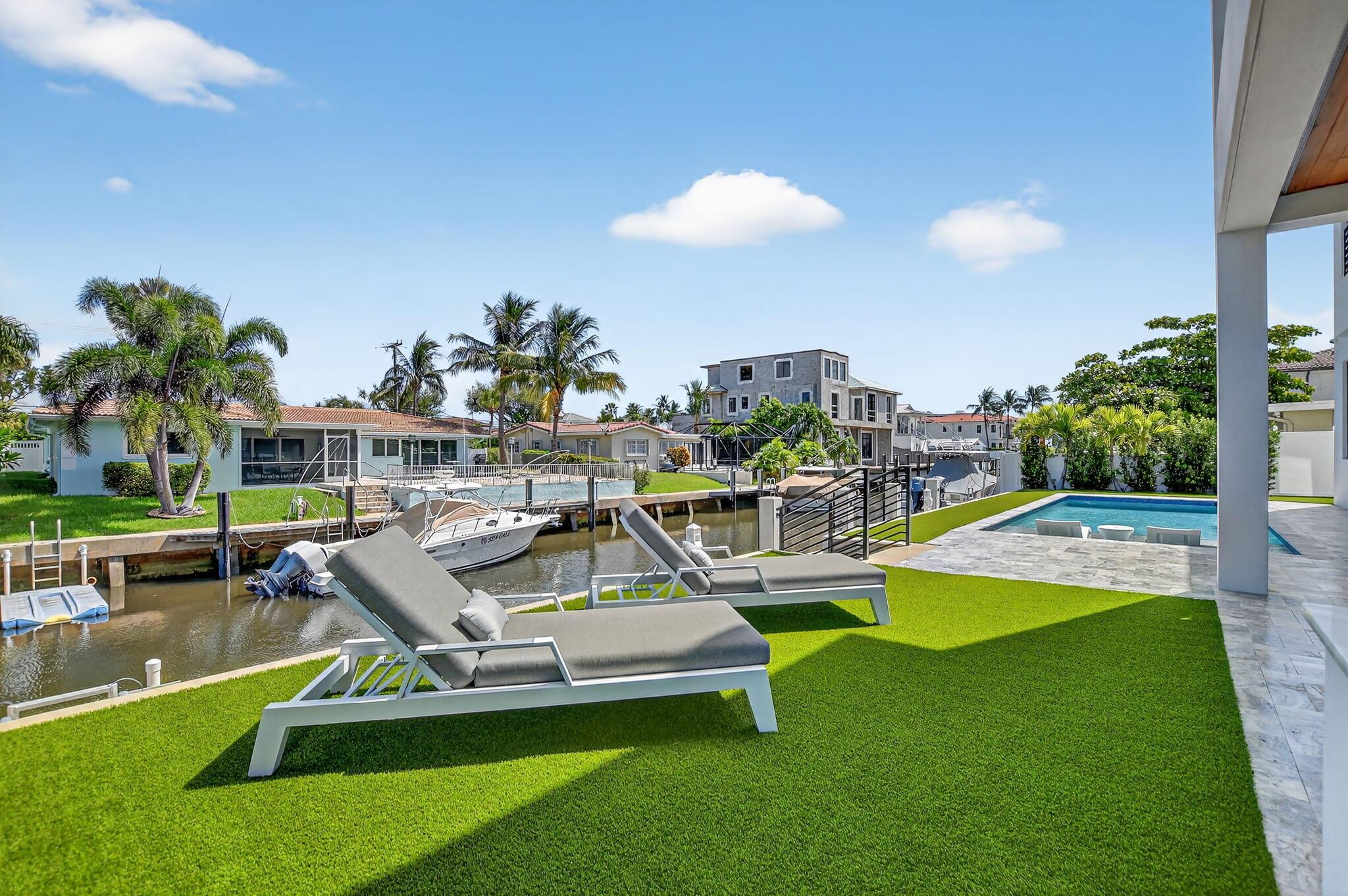 725 NE 71st Street